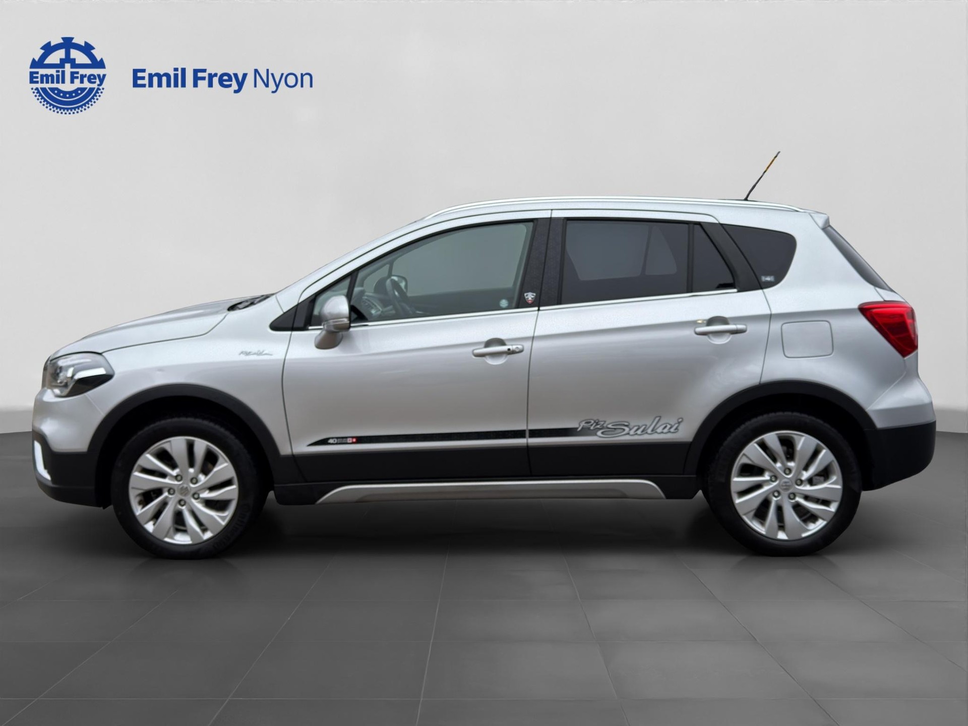 SUZUKI SX4 S-Cross 1.4 T Compact+ Hybrid 4x4-showroom-element-2