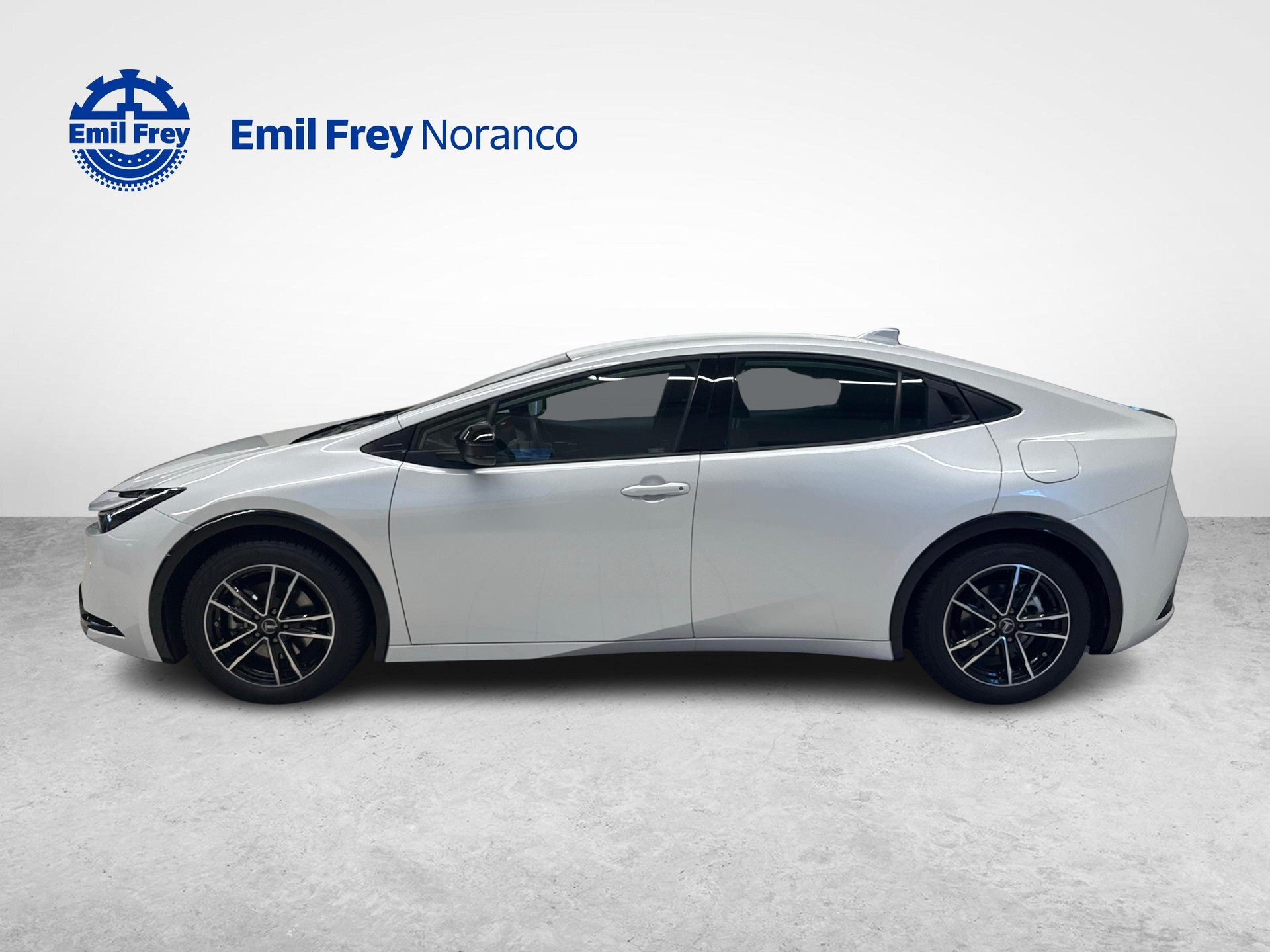 TOYOTA Prius 2.0 Plug-In-Hybrid Style - Ruote invernali & Servizi inclusi-image-1