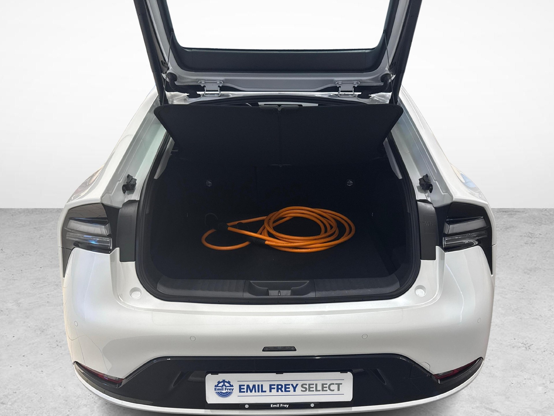 TOYOTA Prius 2.0 Plug-In-Hybrid Style - Ruote invernali & Servizi inclusi-image-10