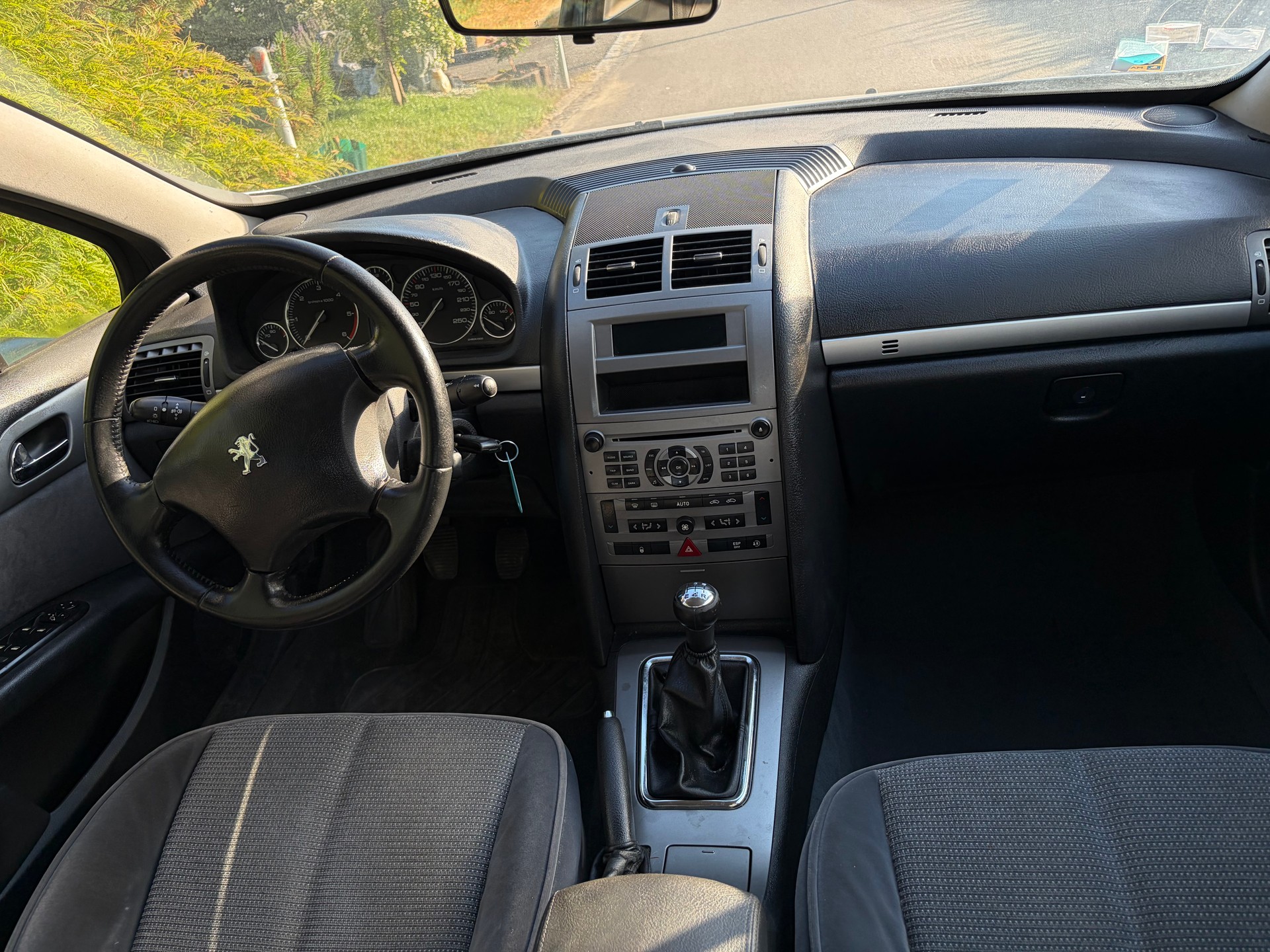 PEUGEOT 407 2.0 HDI SR Selection-image-2