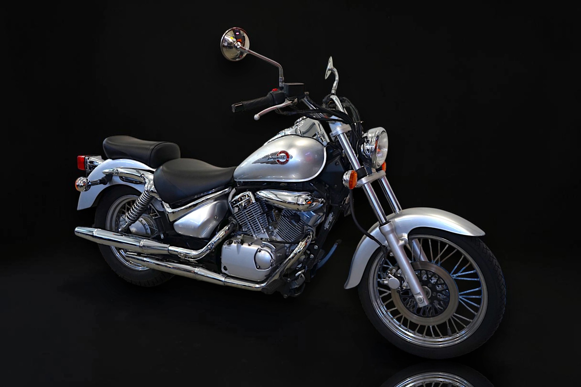 SUZUKI VL 125 Y/ K1 Intruder LC-image-1