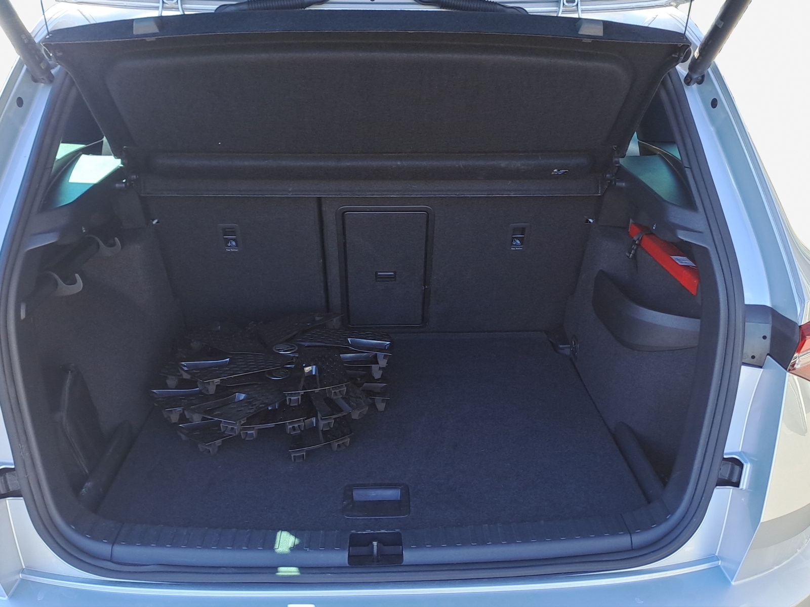 SKODA Karoq 2.0 TSI SportLine 4x4 DSG-image-12