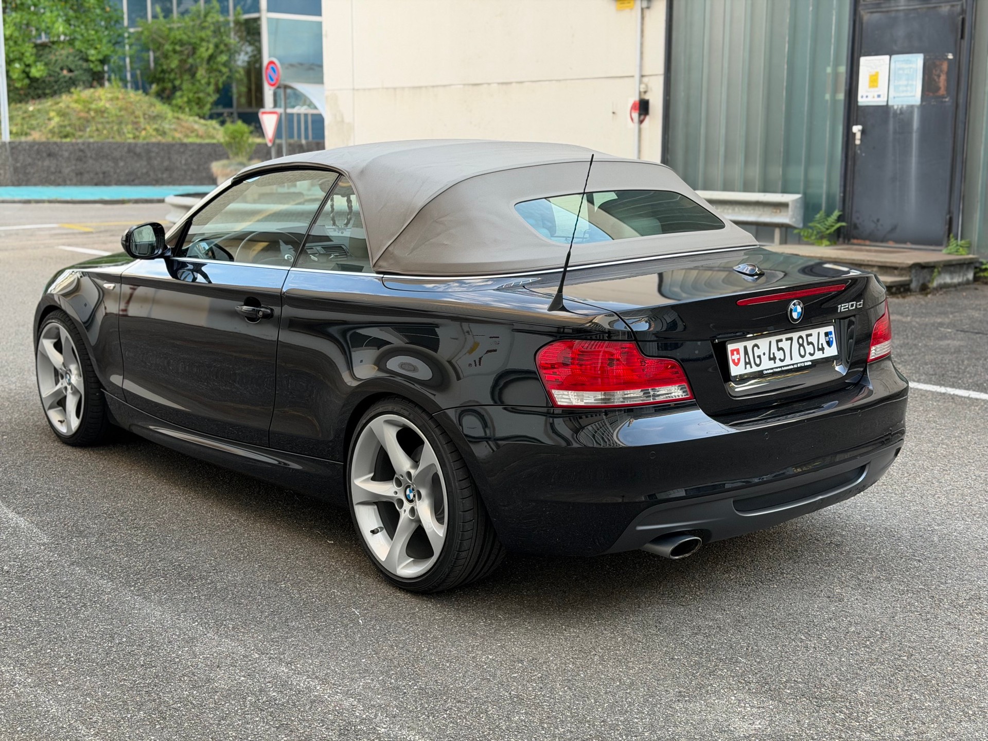 BMW 120d-image-2