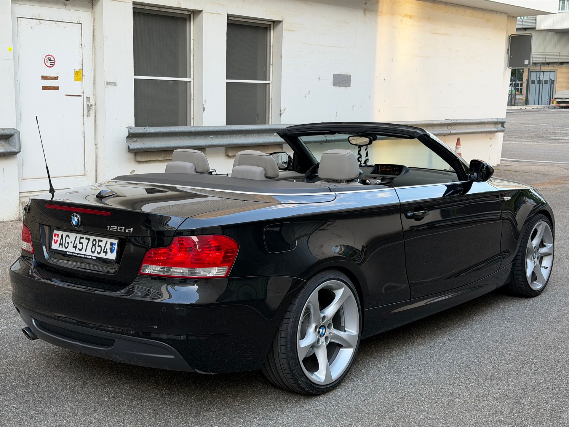 BMW 120d-image-3