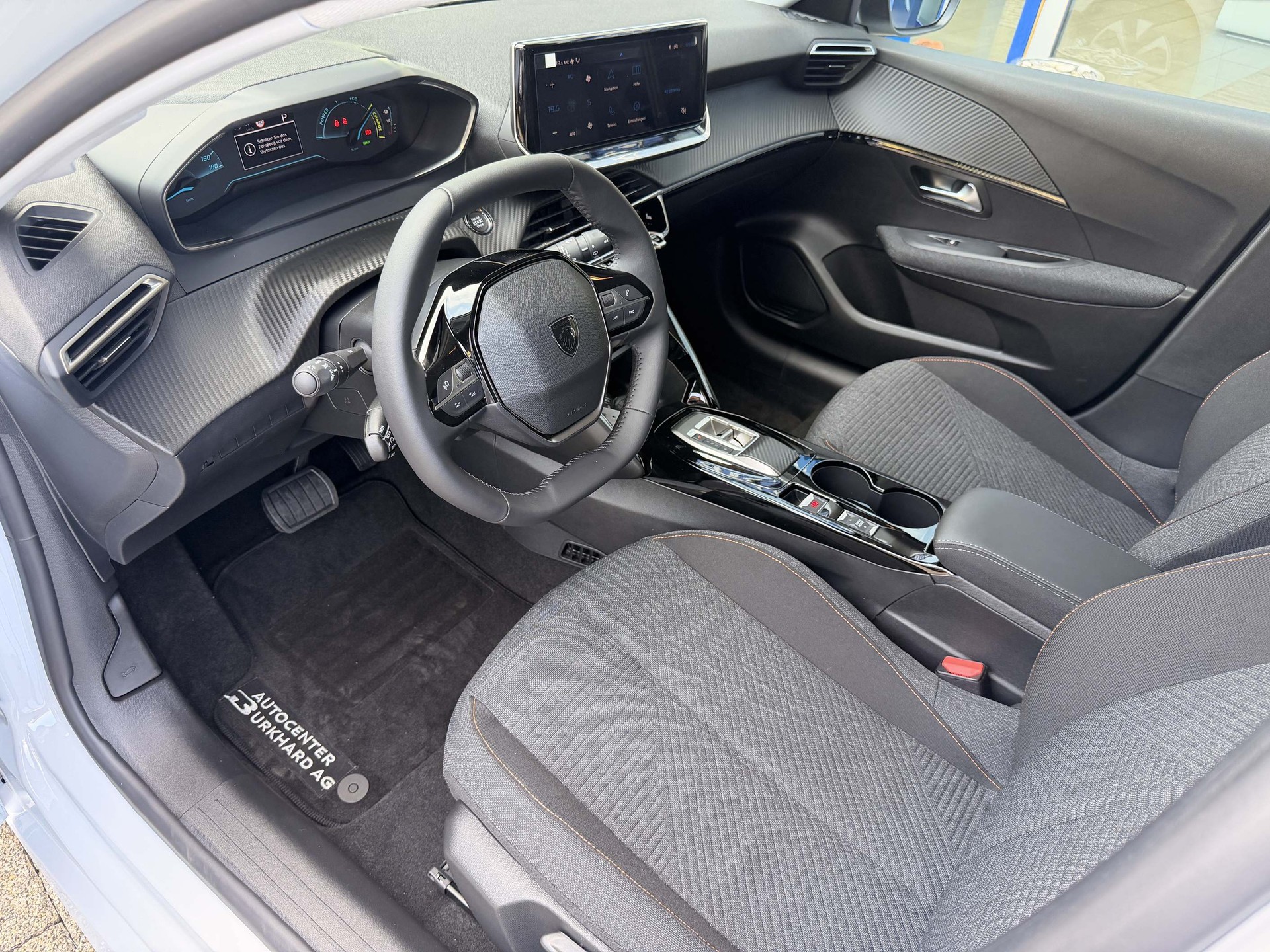 PEUGEOT 208 e-Business * 8 Jahre Werksgarantie*-image-10