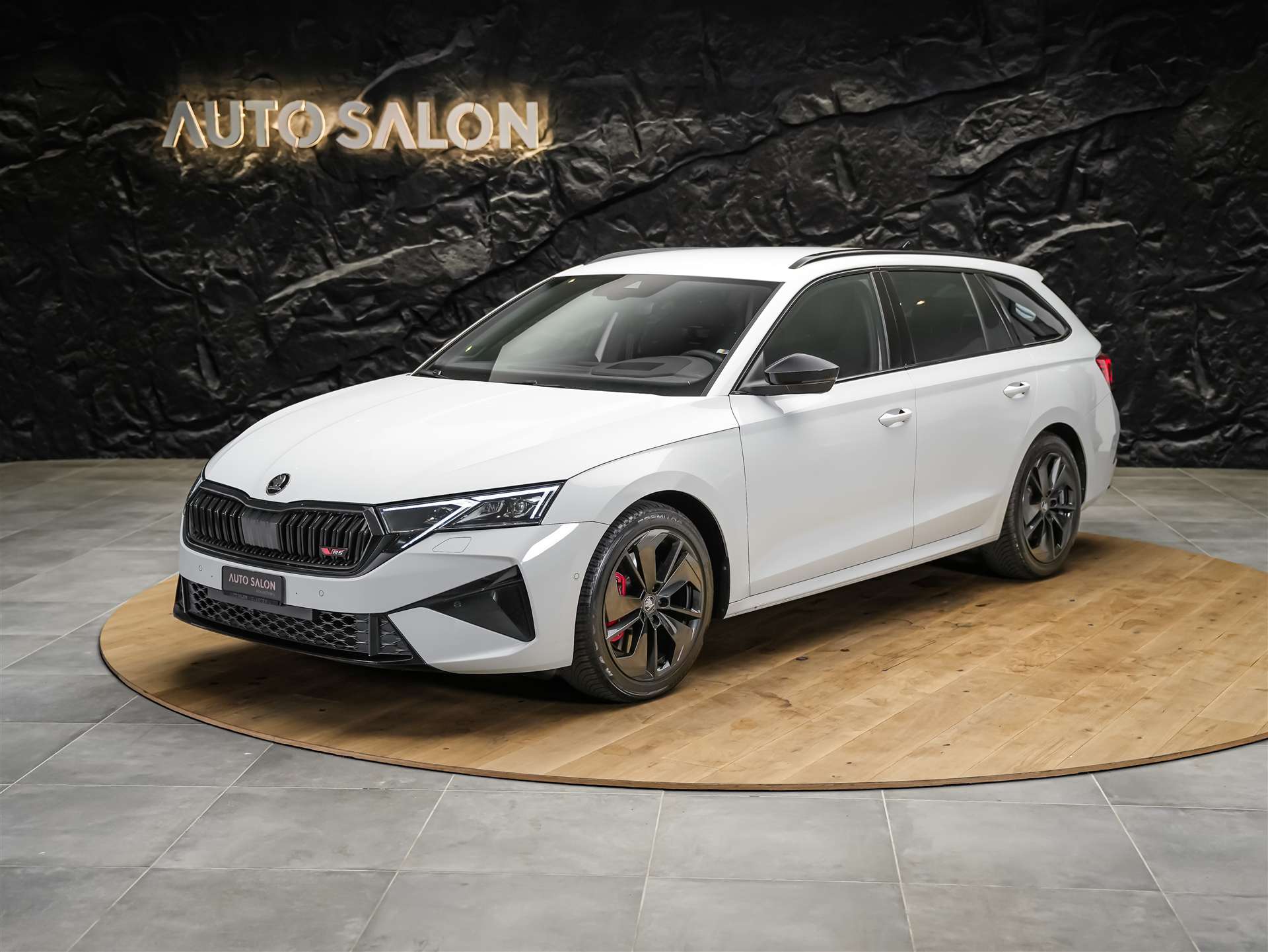 SKODA Octavia Combi 2.0 TSI DSG RS *Werksgarantie*Head Up Display*Abstandsregler*-image-0