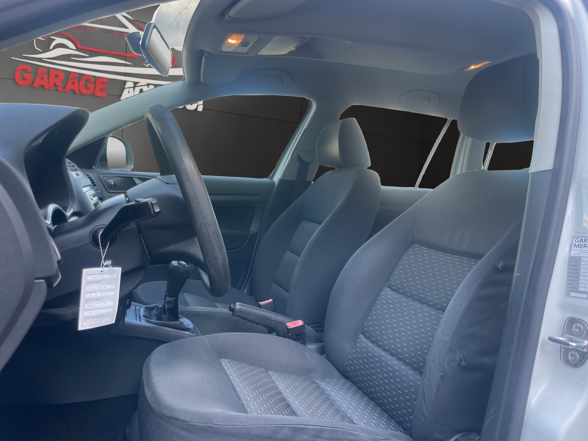 SKODA Octavia Combi 1.2 TSI Ambition-image-8