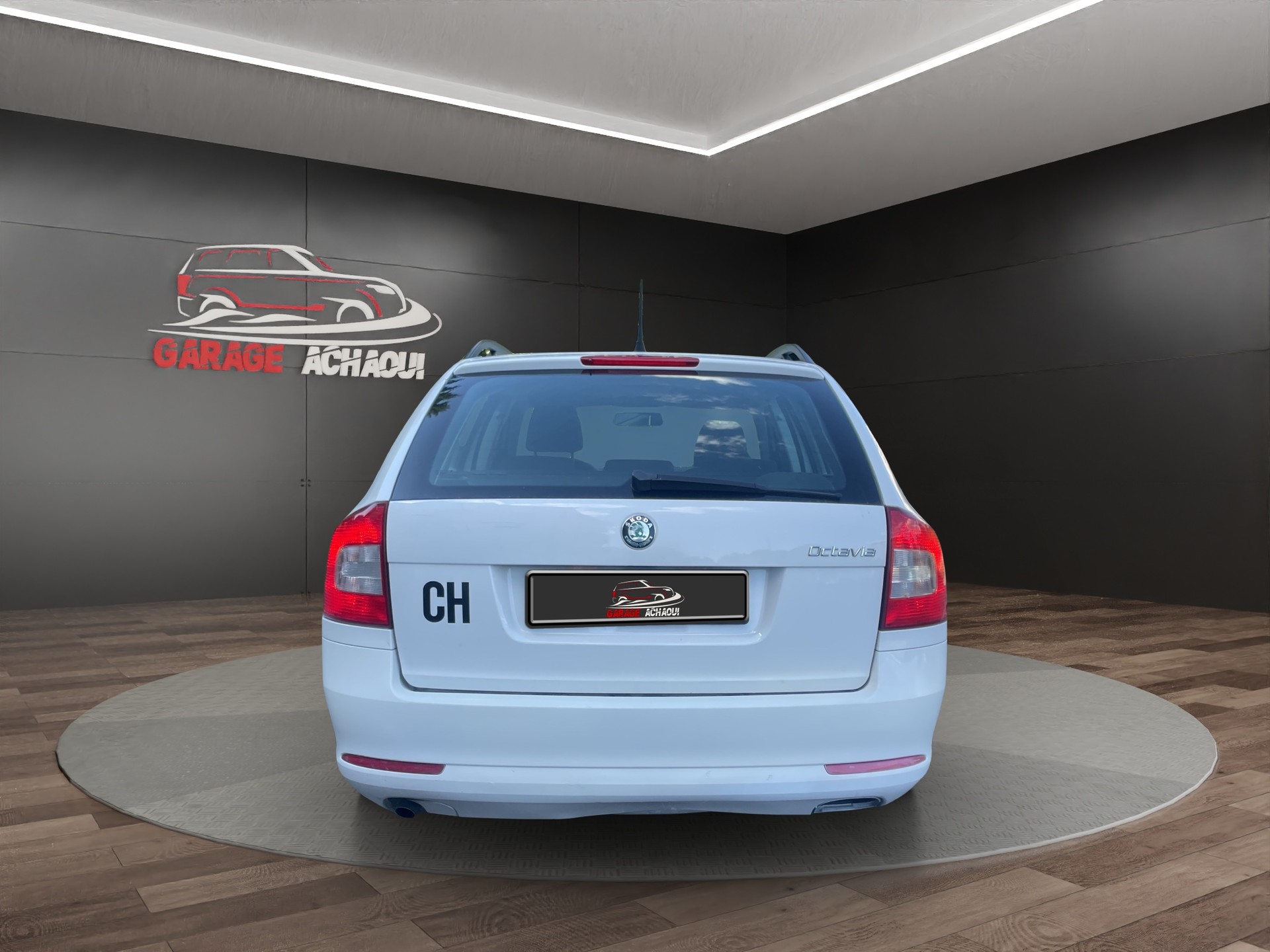 SKODA Octavia Combi 1.2 TSI Ambition-image-4