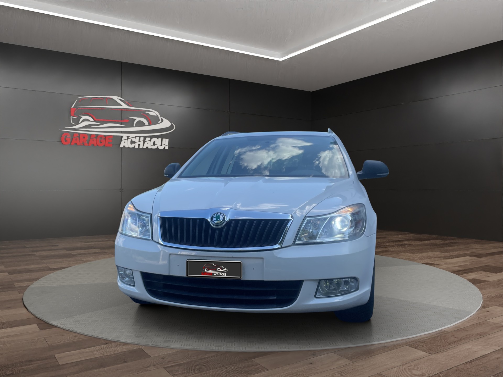 SKODA Octavia Combi 1.2 TSI Ambition-image-0