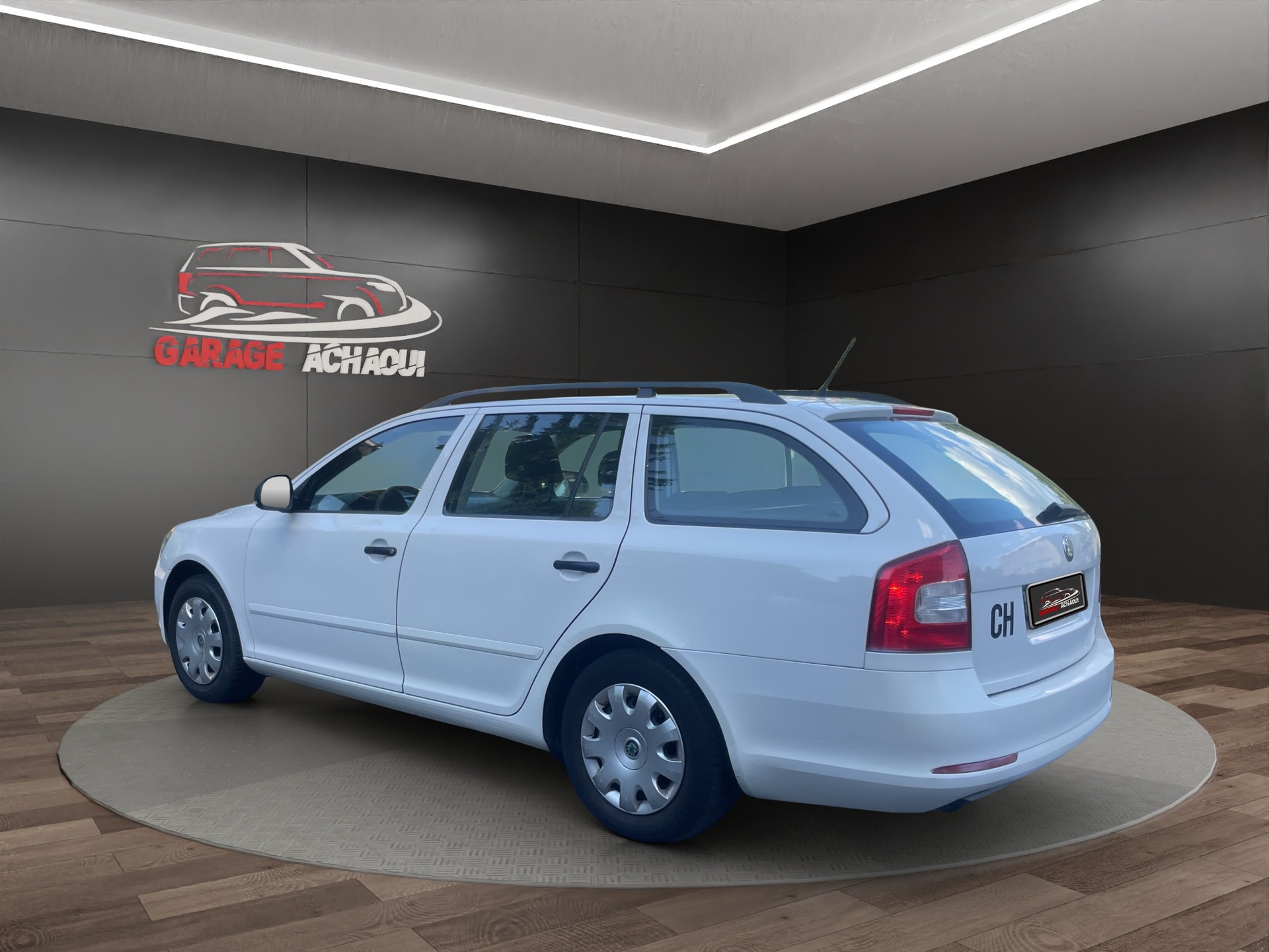 SKODA Octavia Combi 1.2 TSI Ambition-image-3