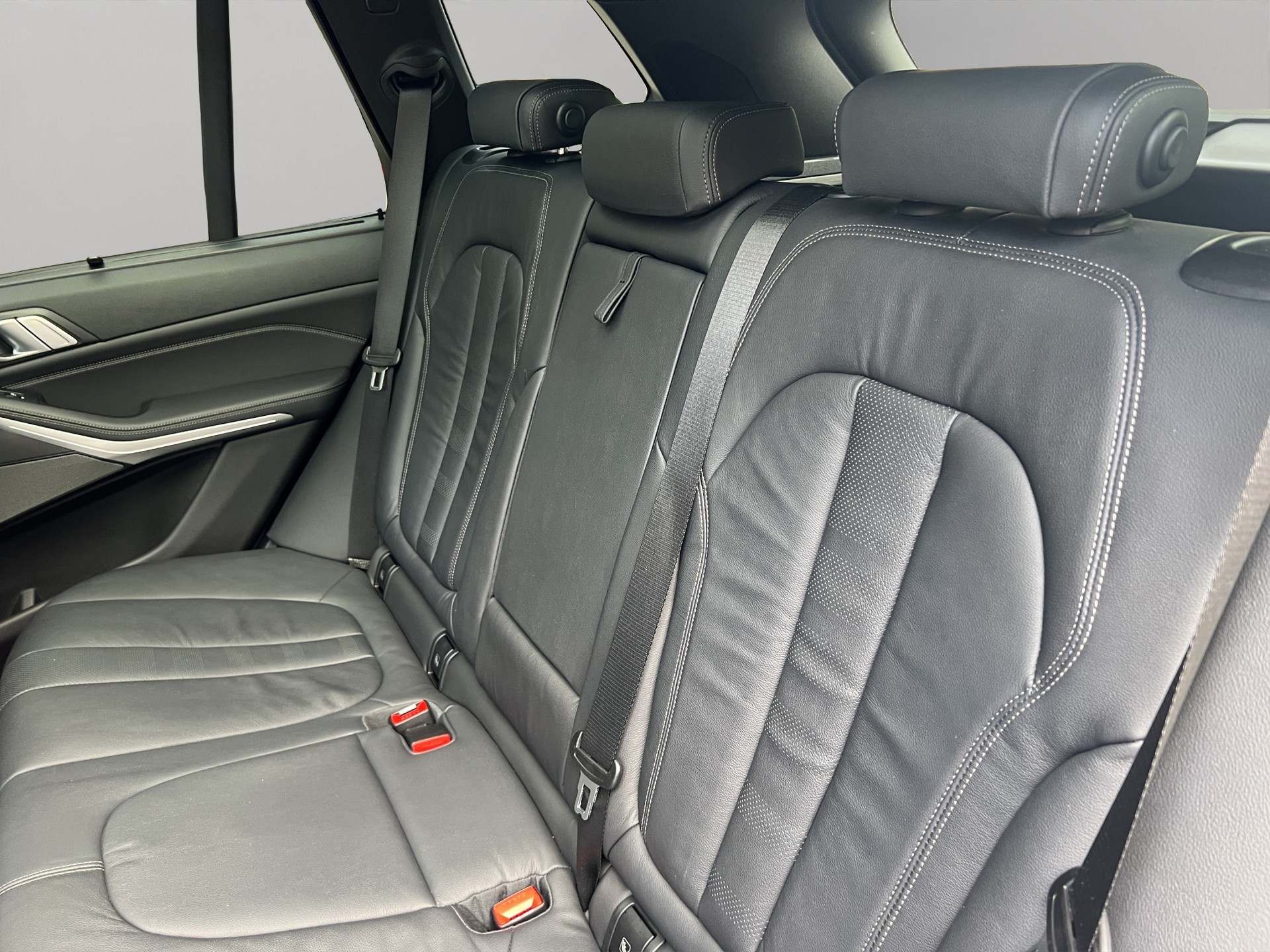 BMW X5 xDrive 30d Steptronic-image-18