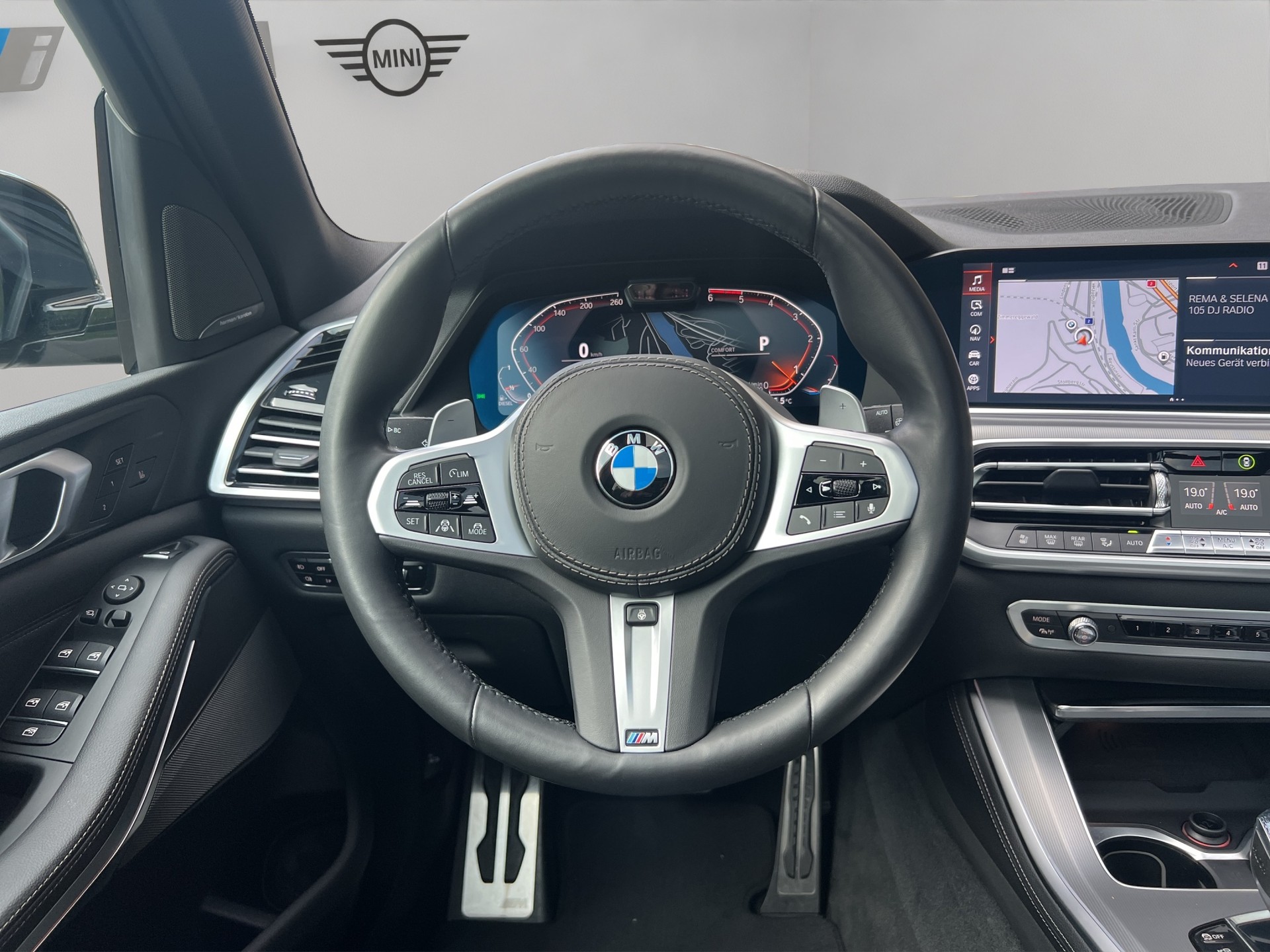 BMW X5 xDrive 30d Steptronic-image-13