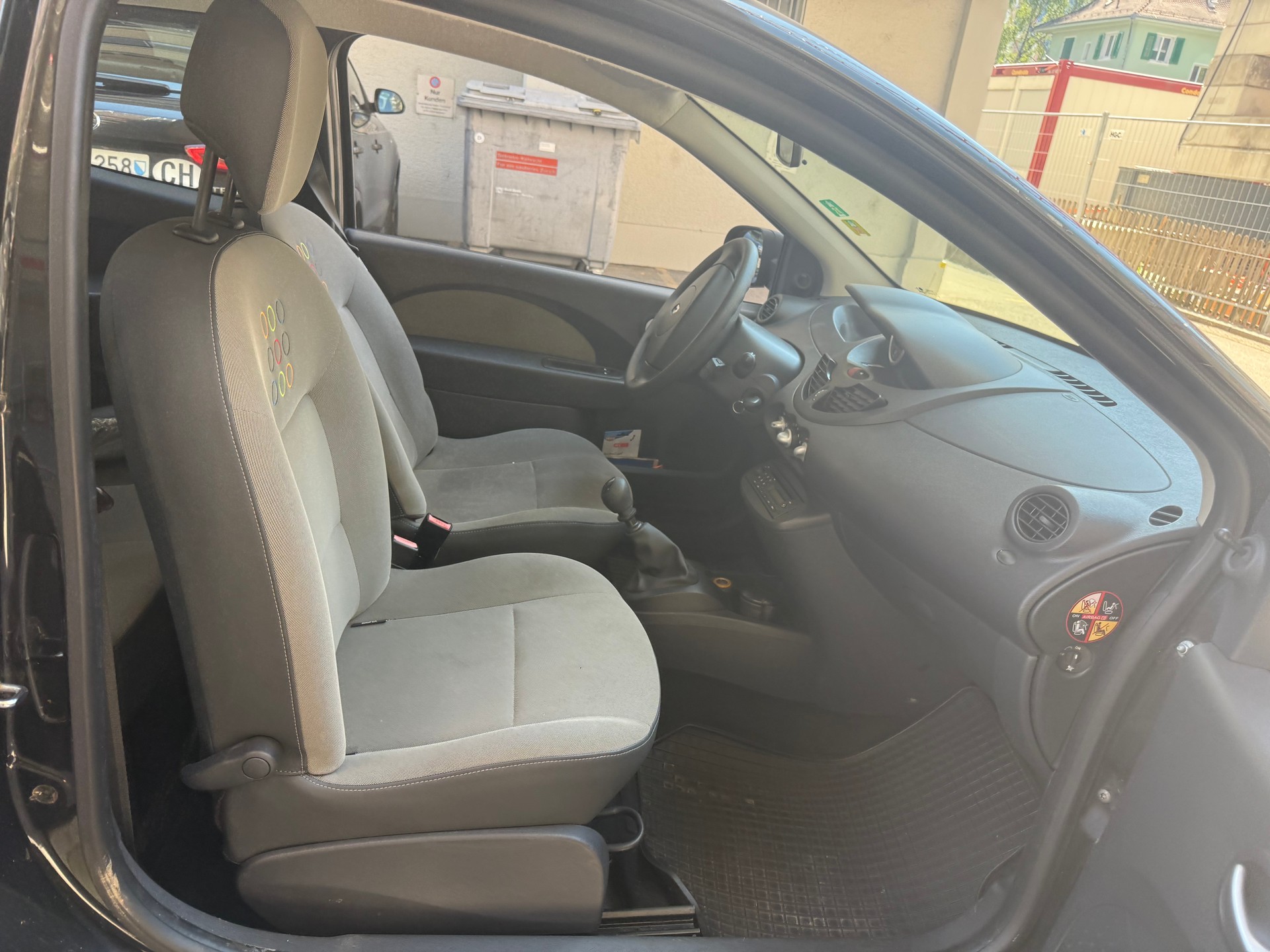RENAULT Twingo 1.2 16V Expression-image-3