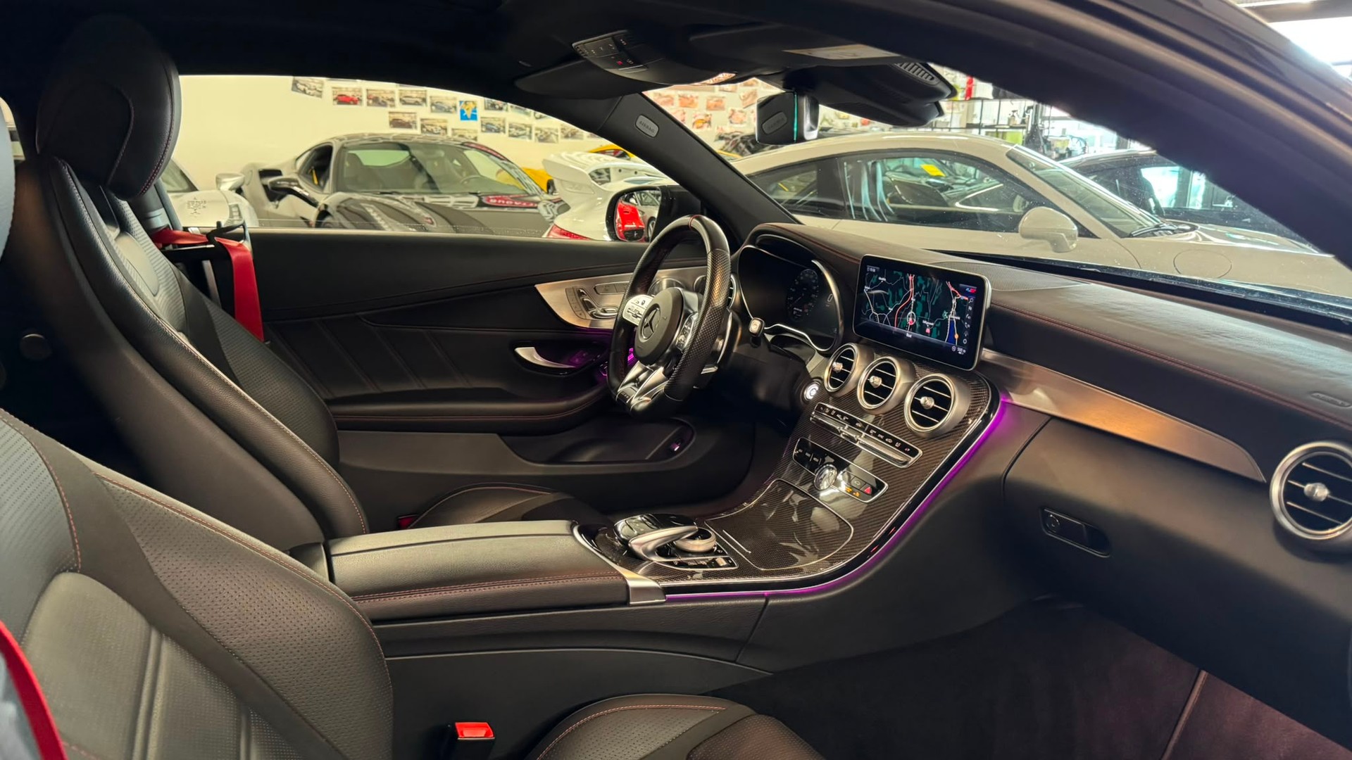 MERCEDES-BENZ C 43 AMG 4Matic 9G-tronic-image-12
