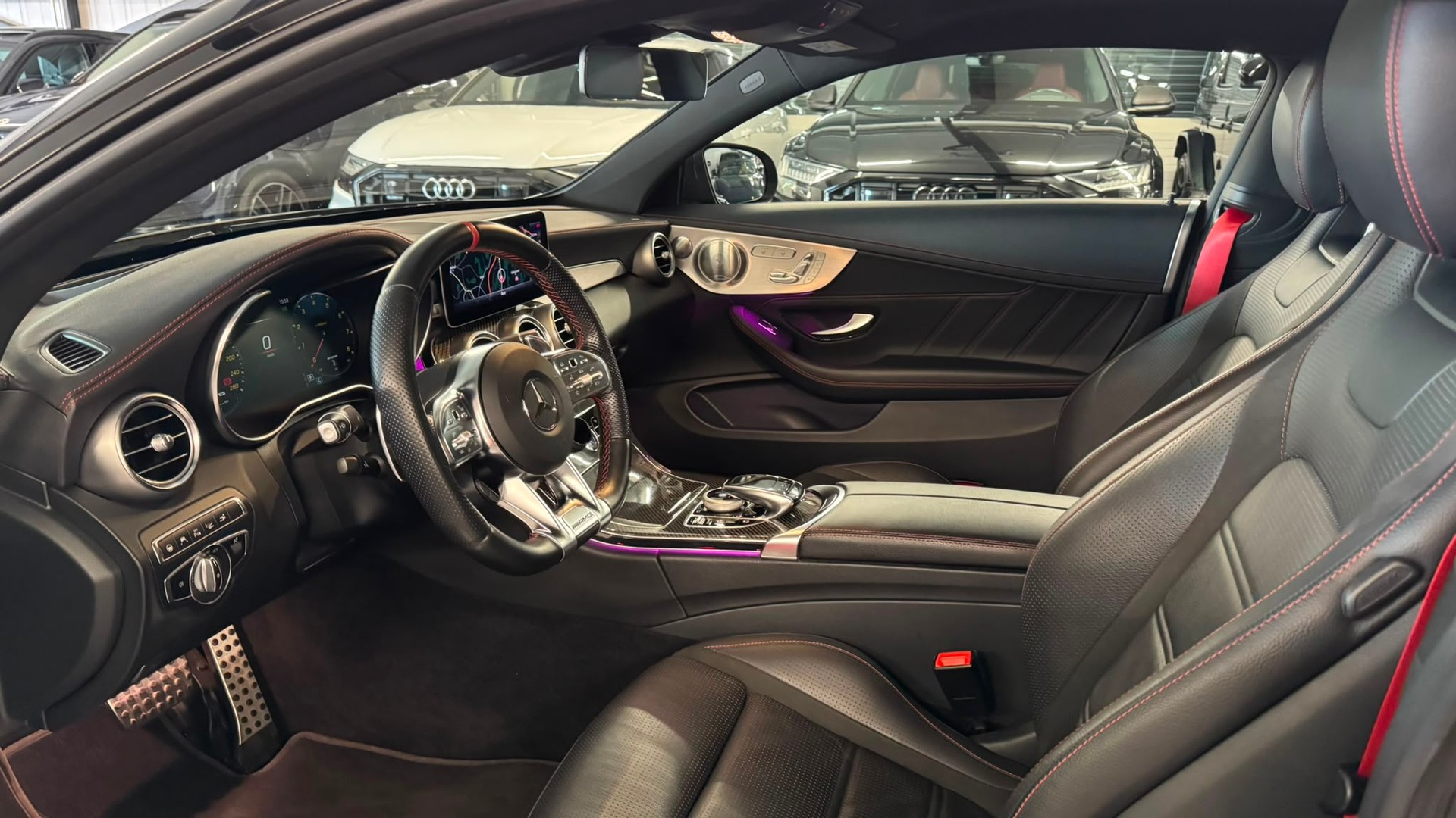 MERCEDES-BENZ C 43 AMG 4Matic 9G-tronic-image-11