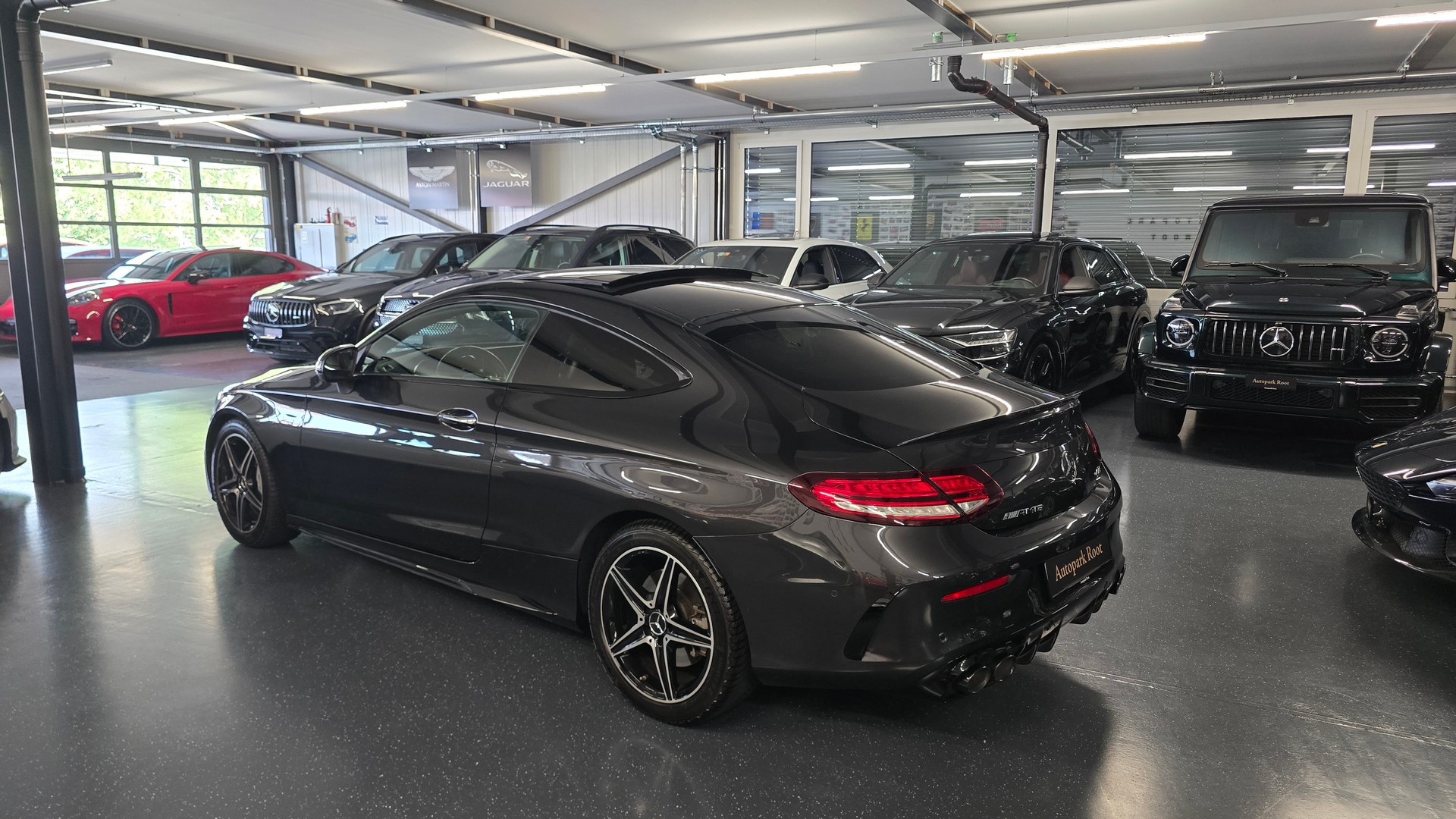 MERCEDES-BENZ C 43 AMG 4Matic 9G-tronic-image-8