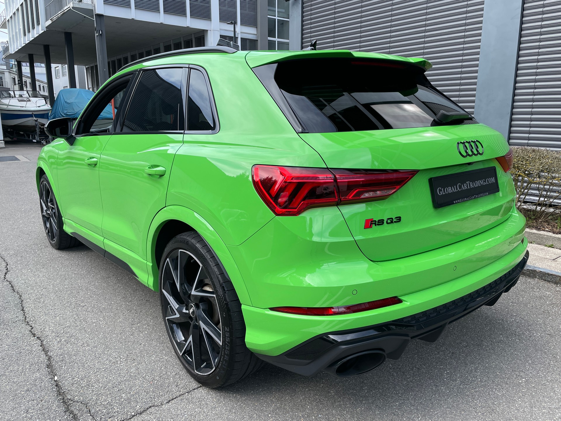 AUDI RS Q3 2.5 TFSI quattro S tronic-image-2