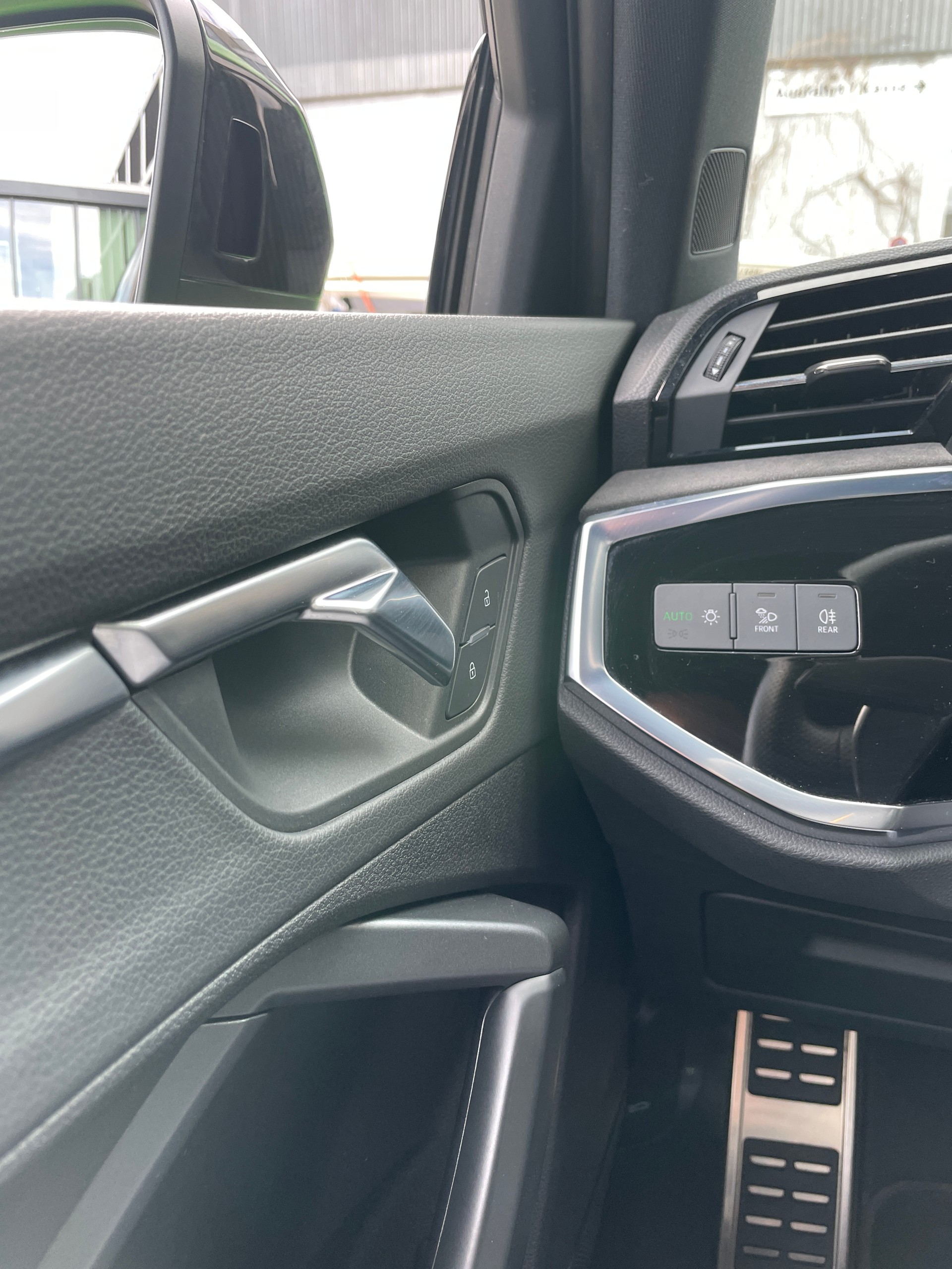 AUDI RS Q3 2.5 TFSI quattro S tronic-image-20