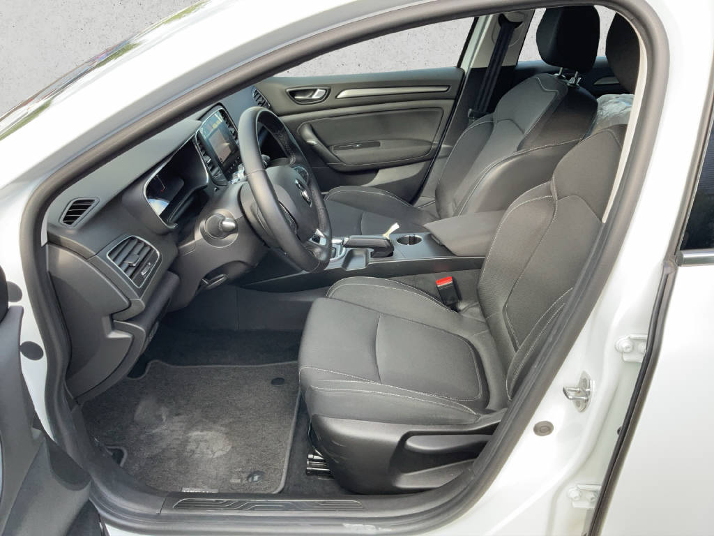 RENAULT Mégane 1.3 TCe 140 Zen EDC-image-8
