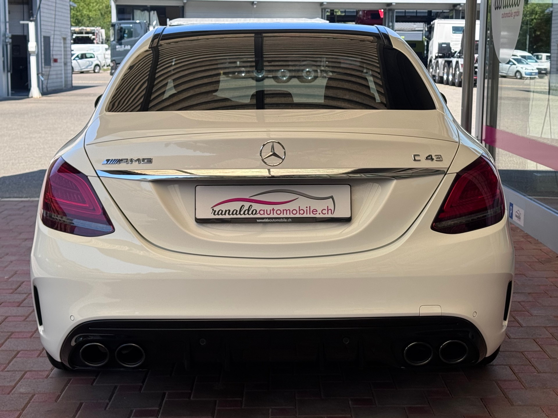 MERCEDES-BENZ C 43 AMG 4x4 390PS+Automat+AMG Performance Auspuffanlage+19" Spezial Alu+Panorama-Glasdach+Night-Paket+Spiegel-Paket+Park-Paket+-image-6