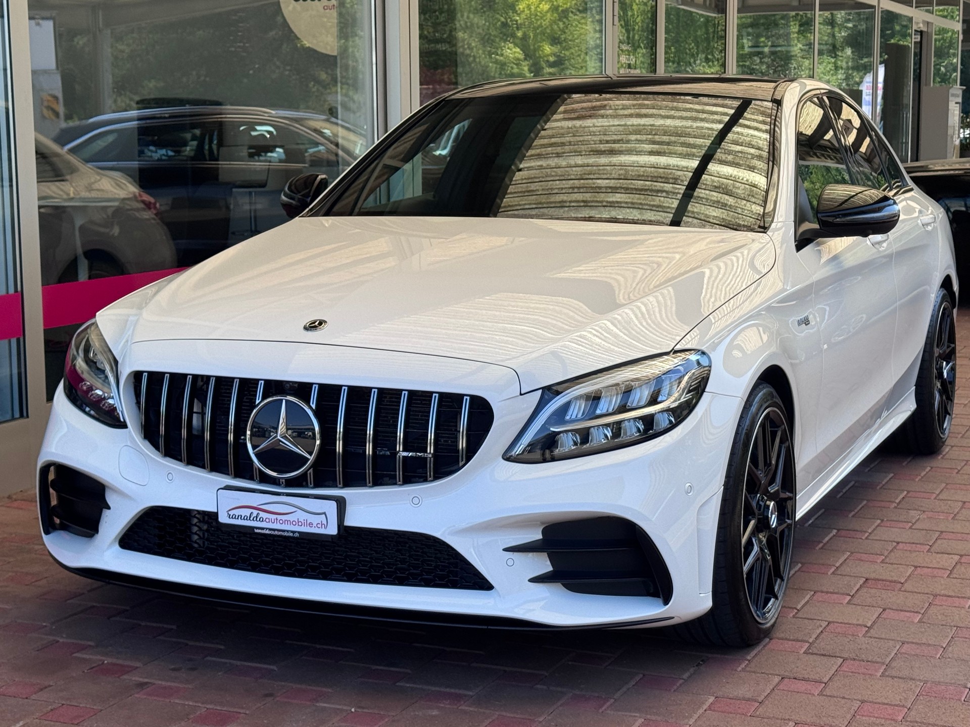 MERCEDES-BENZ C 43 AMG 4x4 390PS+Automat+AMG Performance Auspuffanlage+19" Spezial Alu+Panorama-Glasdach+Night-Paket+Spiegel-Paket+Park-Paket+-image-0