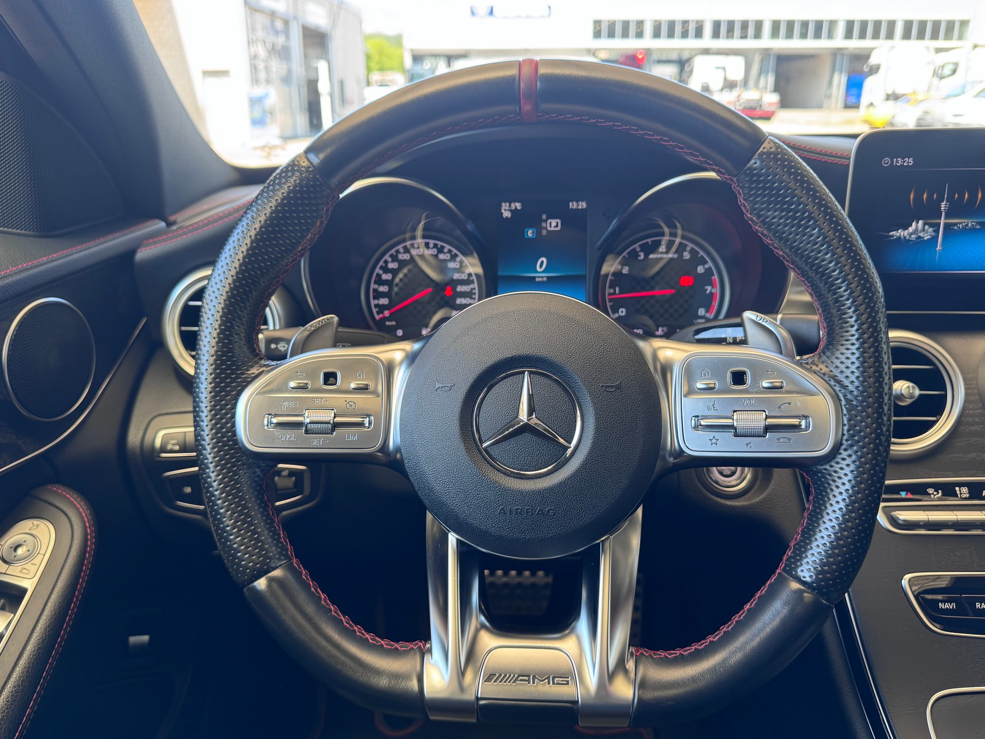MERCEDES-BENZ C 43 AMG 4x4 390PS+Automat+AMG Performance Auspuffanlage+19" Spezial Alu+Panorama-Glasdach+Night-Paket+Spiegel-Paket+Park-Paket+-image-16