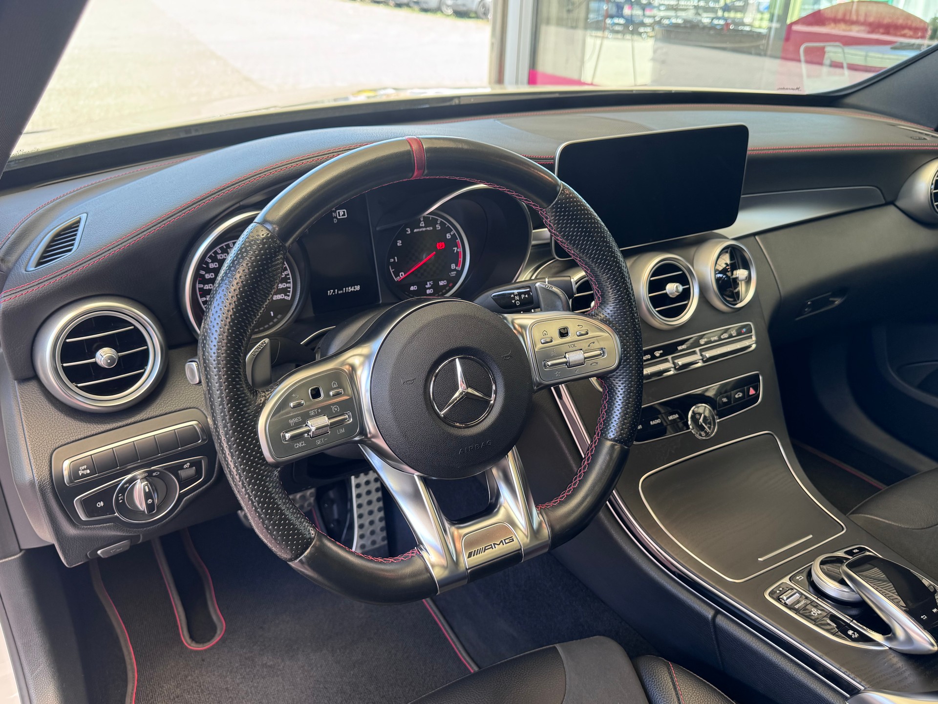 MERCEDES-BENZ C 43 AMG 4x4 390PS+Automat+AMG Performance Auspuffanlage+19" Spezial Alu+Panorama-Glasdach+Night-Paket+Spiegel-Paket+Park-Paket+-image-11