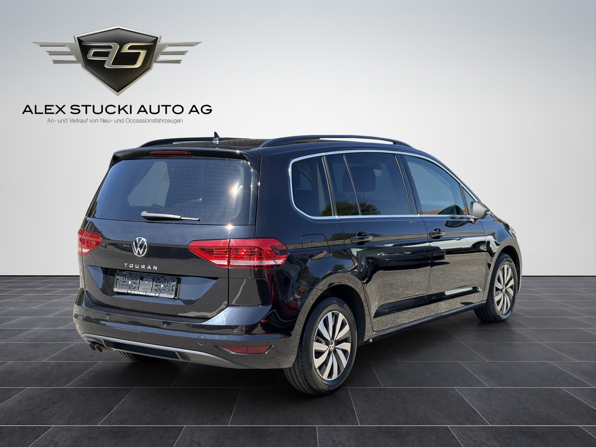 VW Touran 2.0 TDI BlueMotion Technology Comfortline DSG-image-7