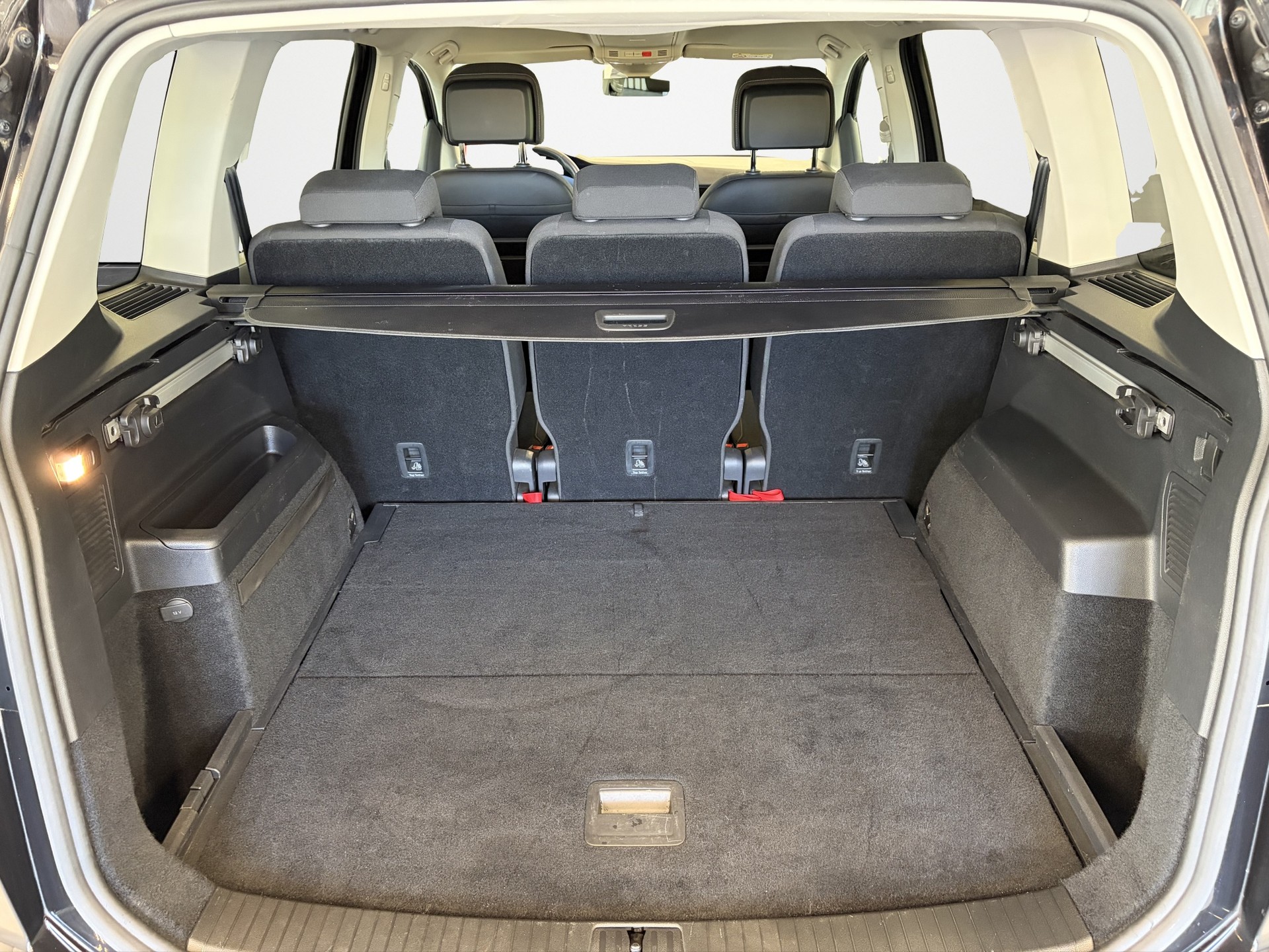 VW Touran 2.0 TDI BlueMotion Technology Comfortline DSG-image-15