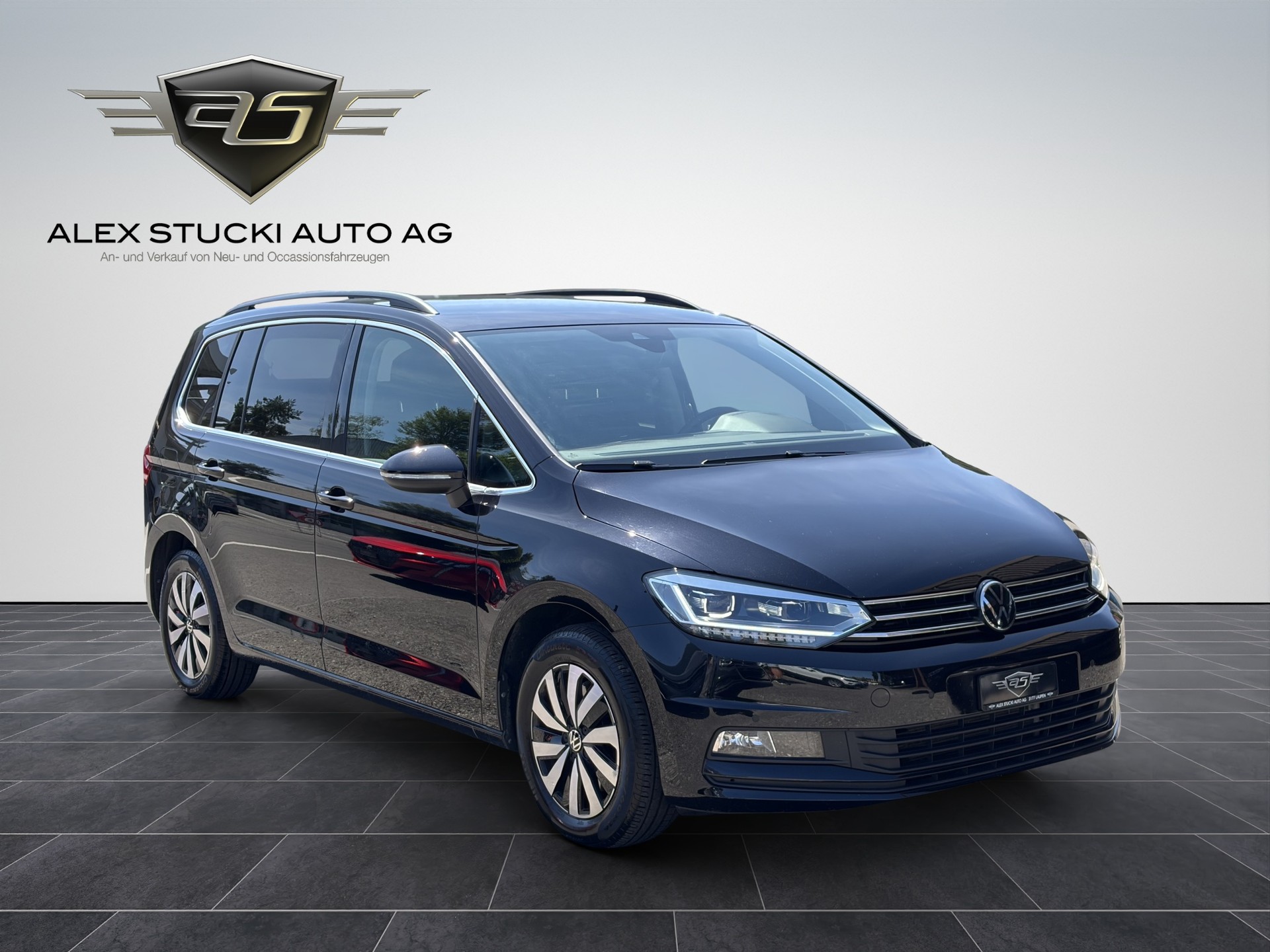 VW Touran 2.0 TDI BlueMotion Technology Comfortline DSG-image-0