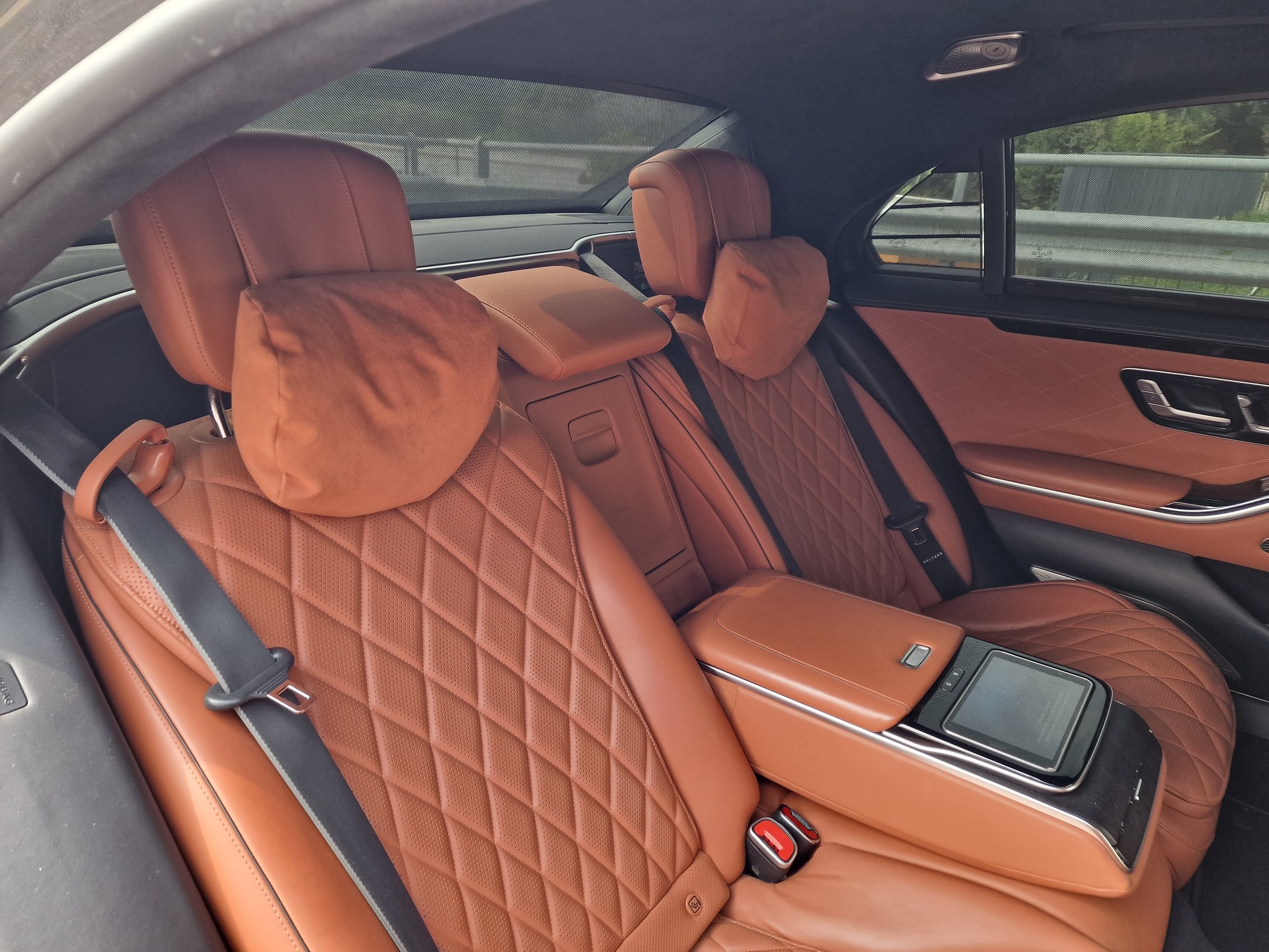 MERCEDES-BENZ S 350 d AMG Line 4matic lang-image-5