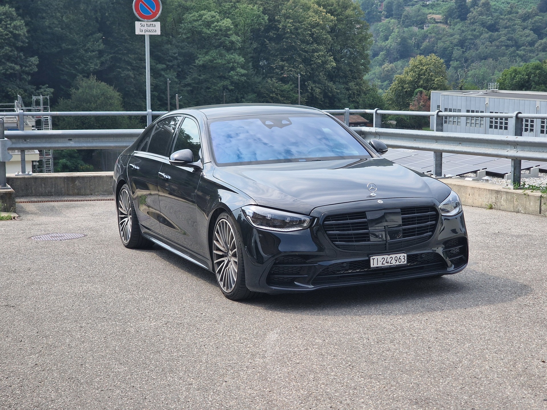 MERCEDES-BENZ S 350 d AMG Line 4matic lang-image-0