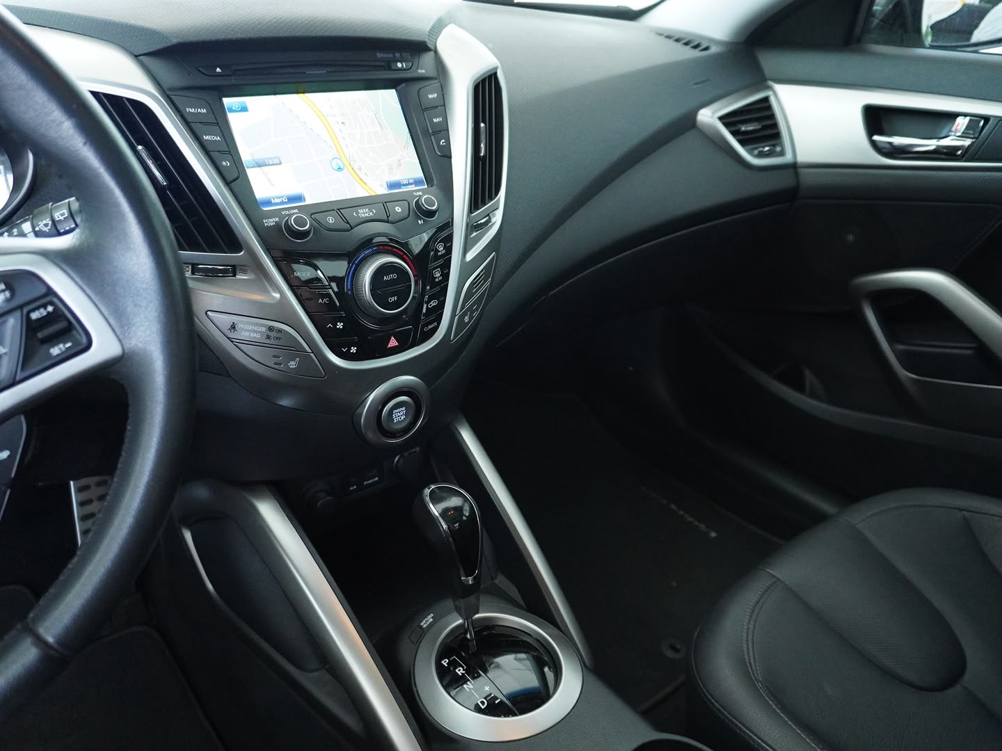 HYUNDAI Veloster 1.6 GDI-image-7
