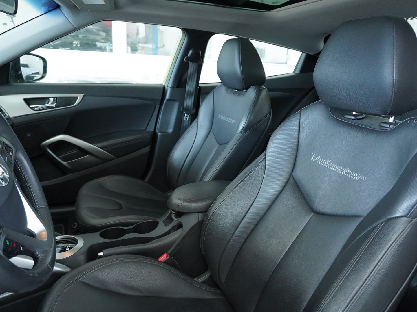 HYUNDAI Veloster 1.6 GDI-image-3