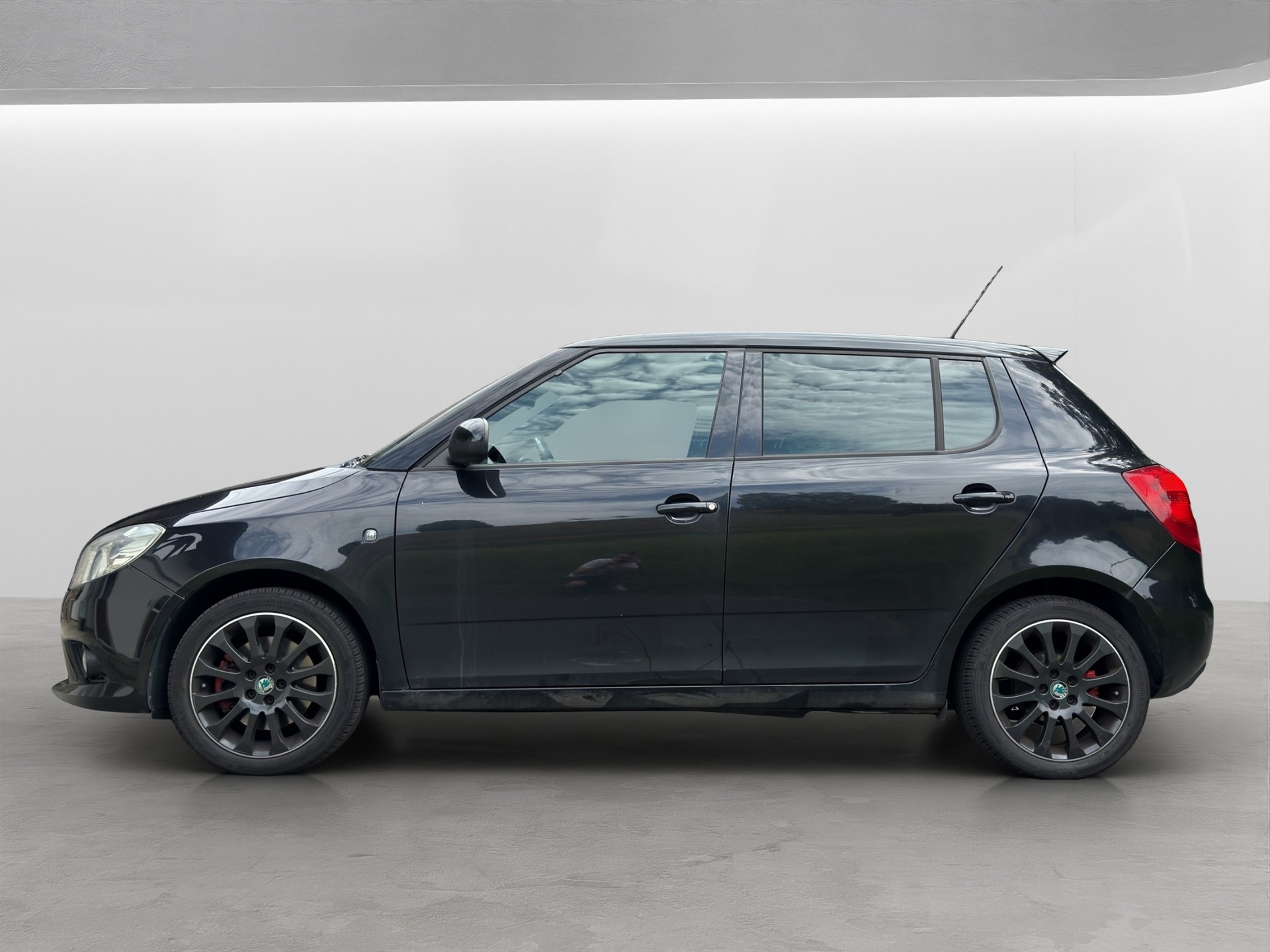SKODA Fabia 1.4 TSI RS DSG-image-3