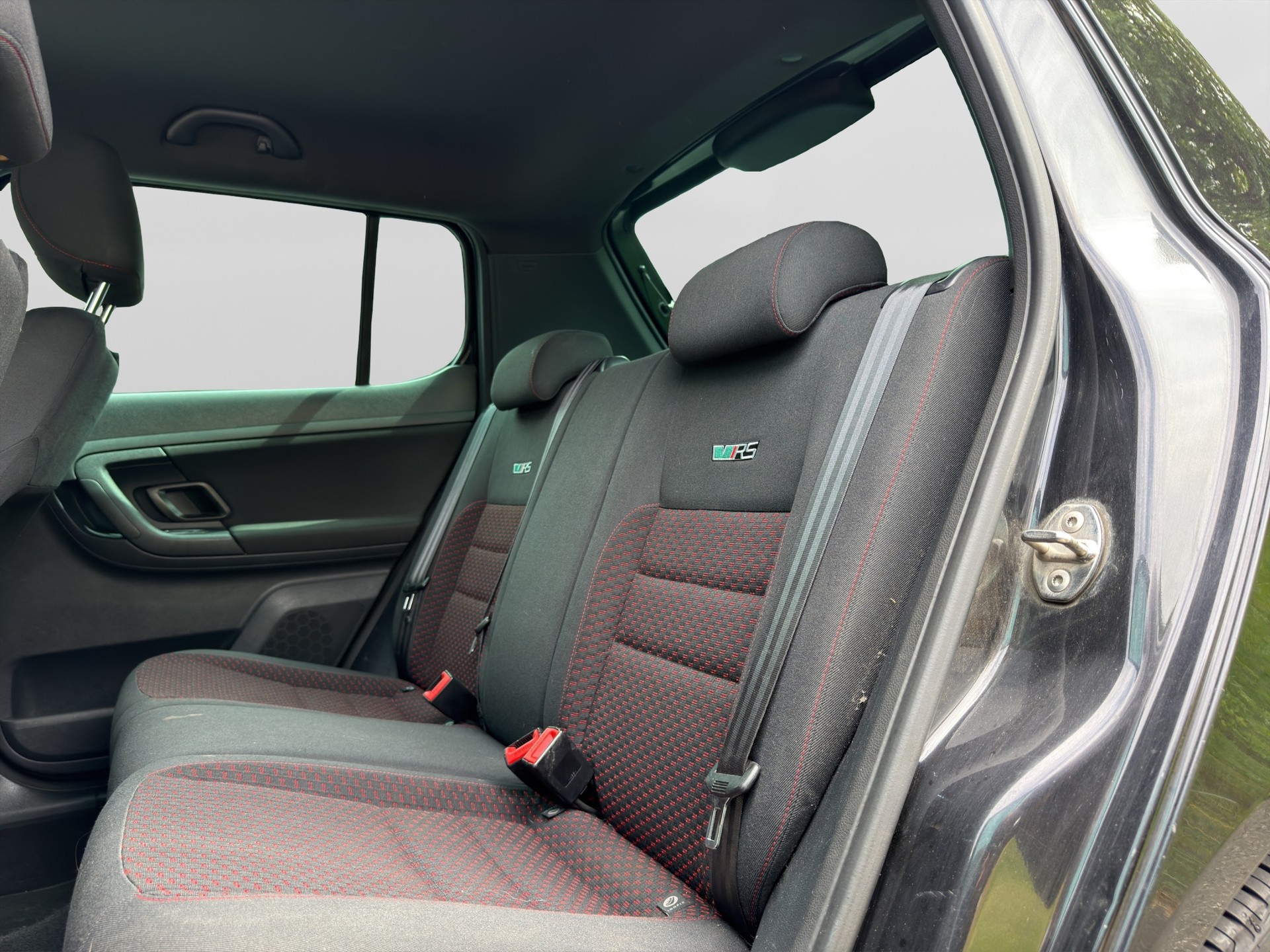 SKODA Fabia 1.4 TSI RS DSG-image-8