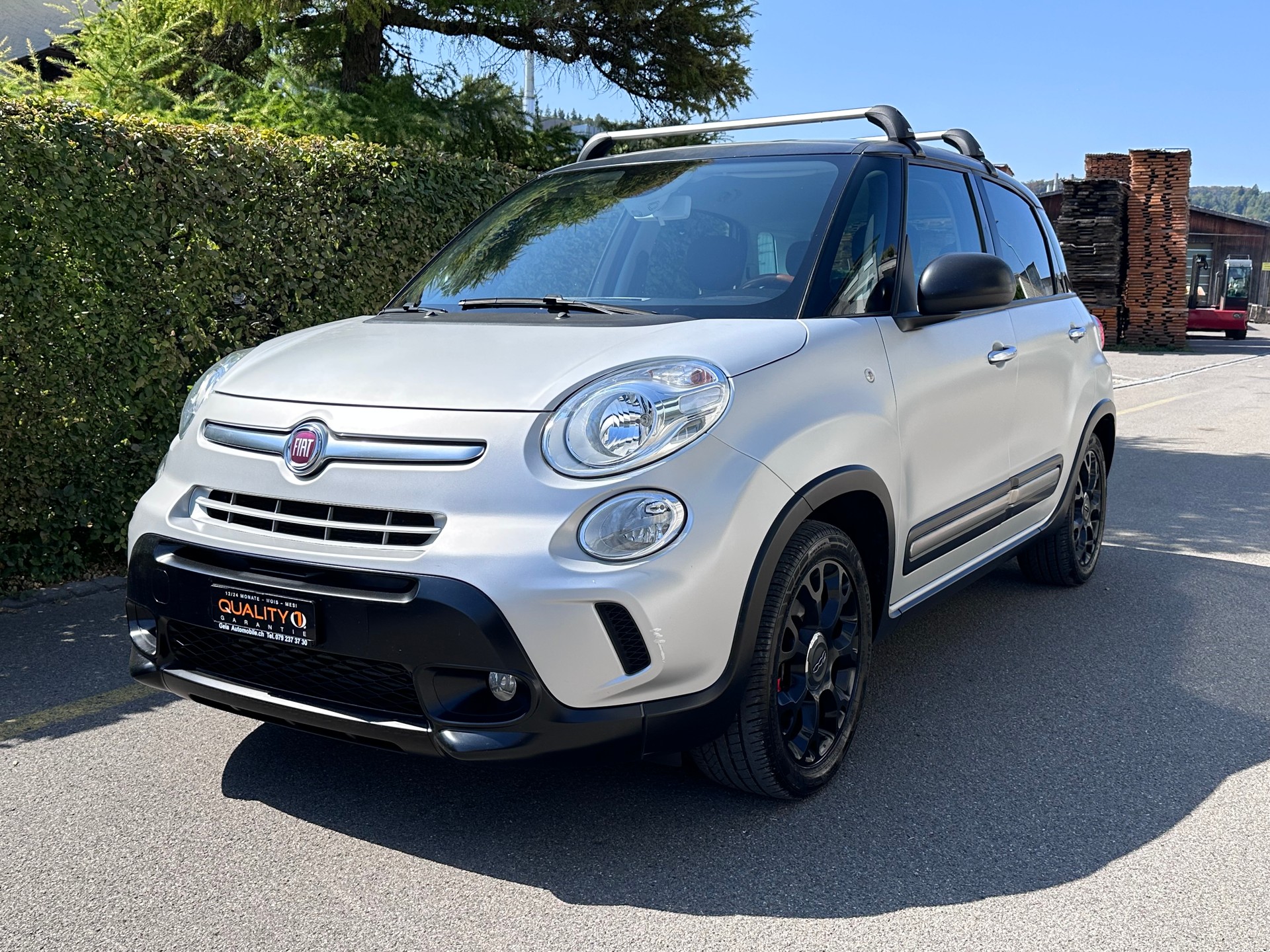 FIAT 500L 1.4 TB 16V Trekking Line-image-0