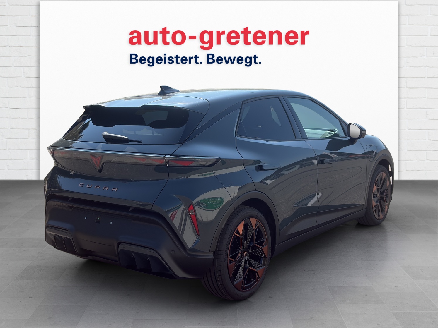 CUPRA Raval Endurance-showroom-element-2
