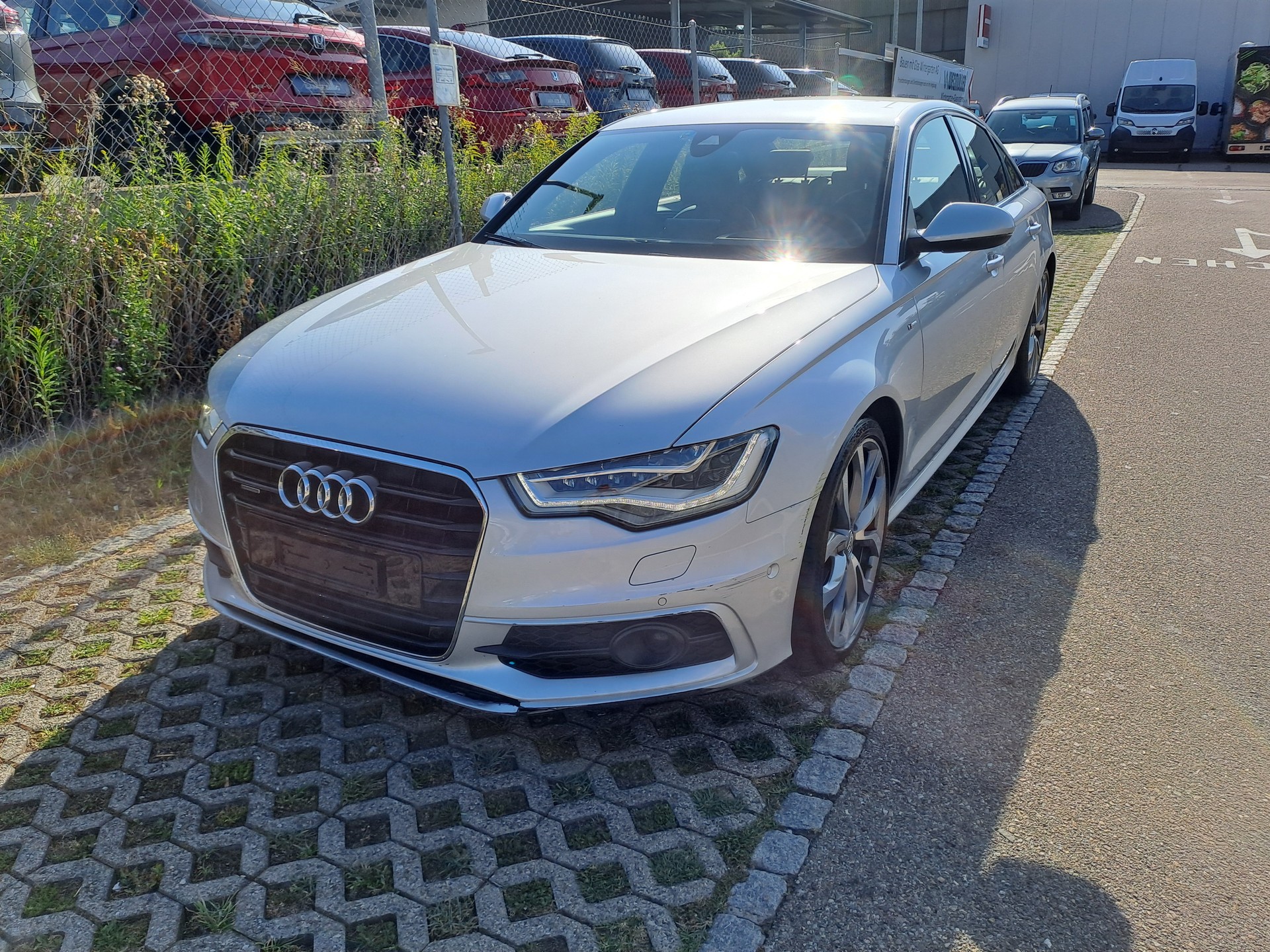 AUDI A6 2.8 V6 FSI quattro S-Tr S-Line-image-1