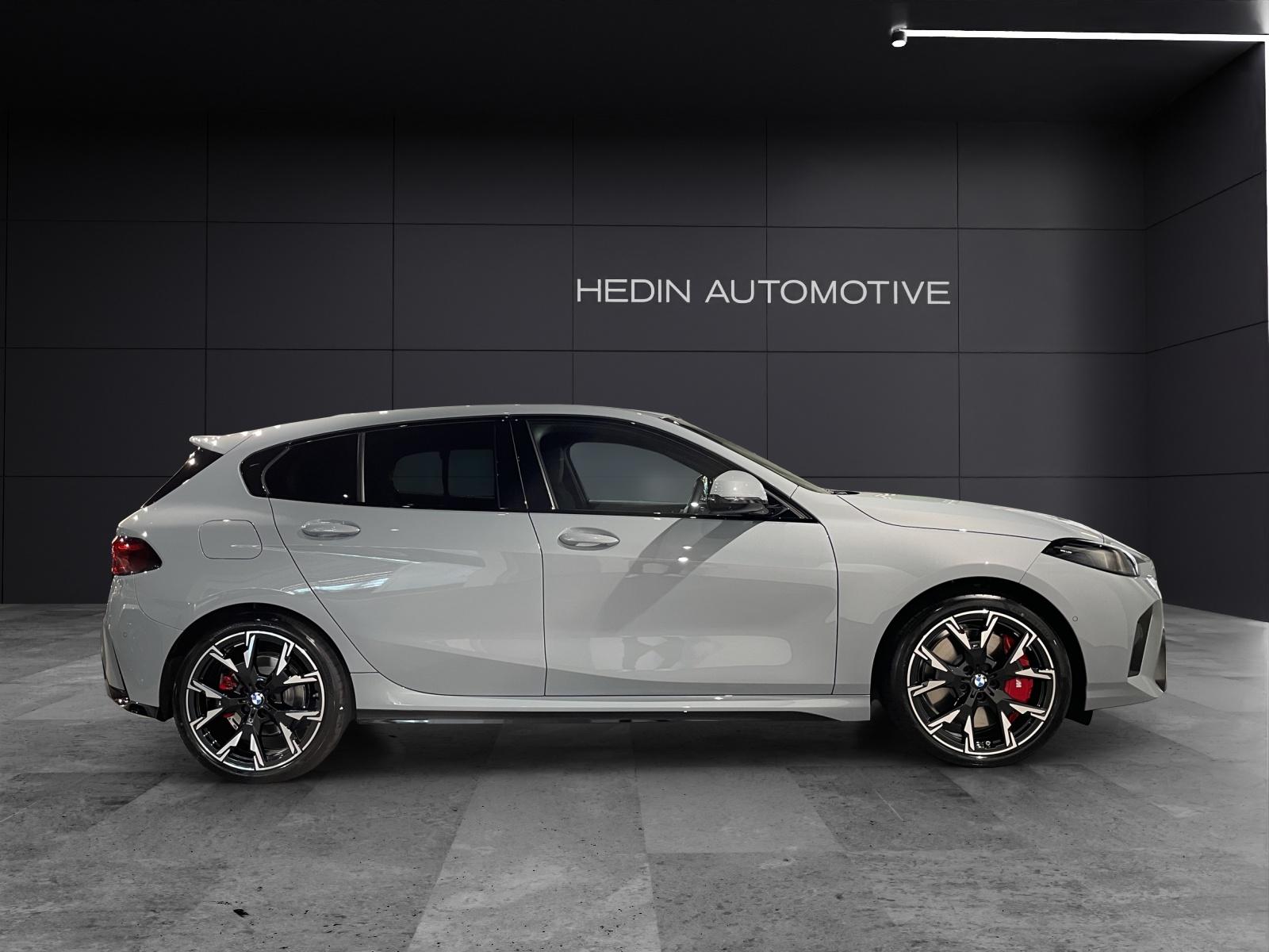 BMW 123 xDrive-image-6