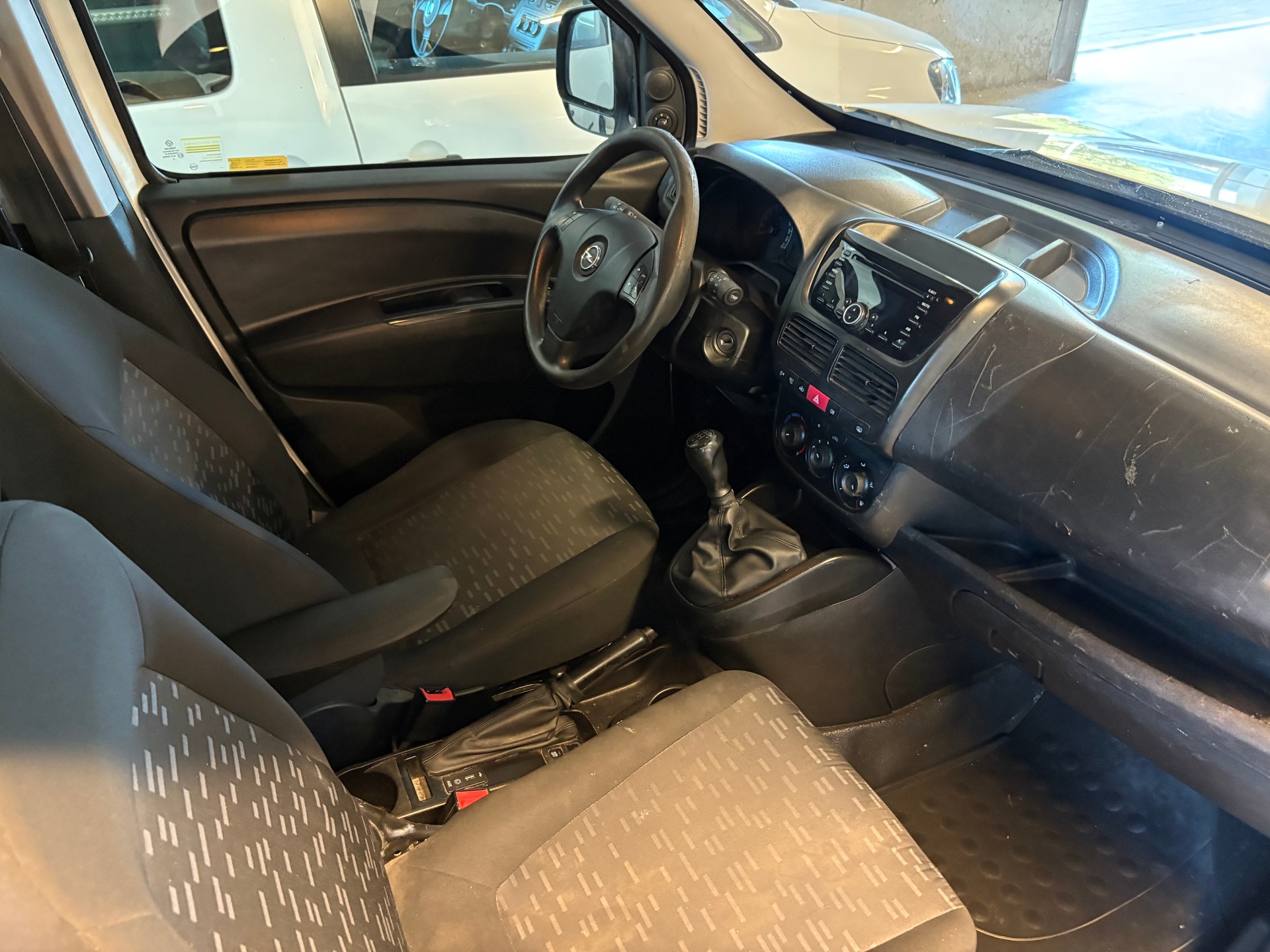 OPEL Combo 1.3 CDTI 2.2 L1H1-image-13