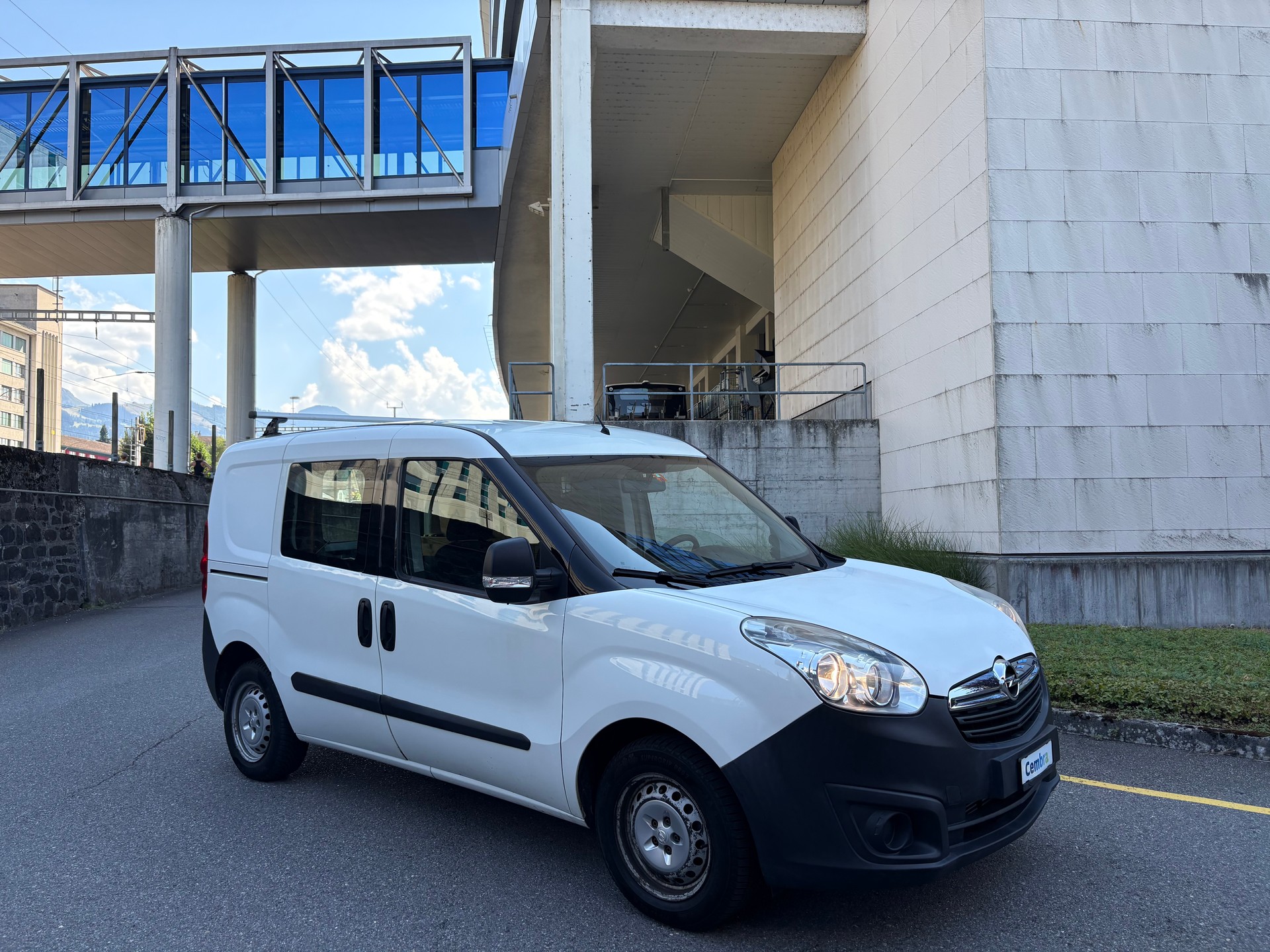 OPEL Combo 1.3 CDTI 2.2 L1H1-image-0