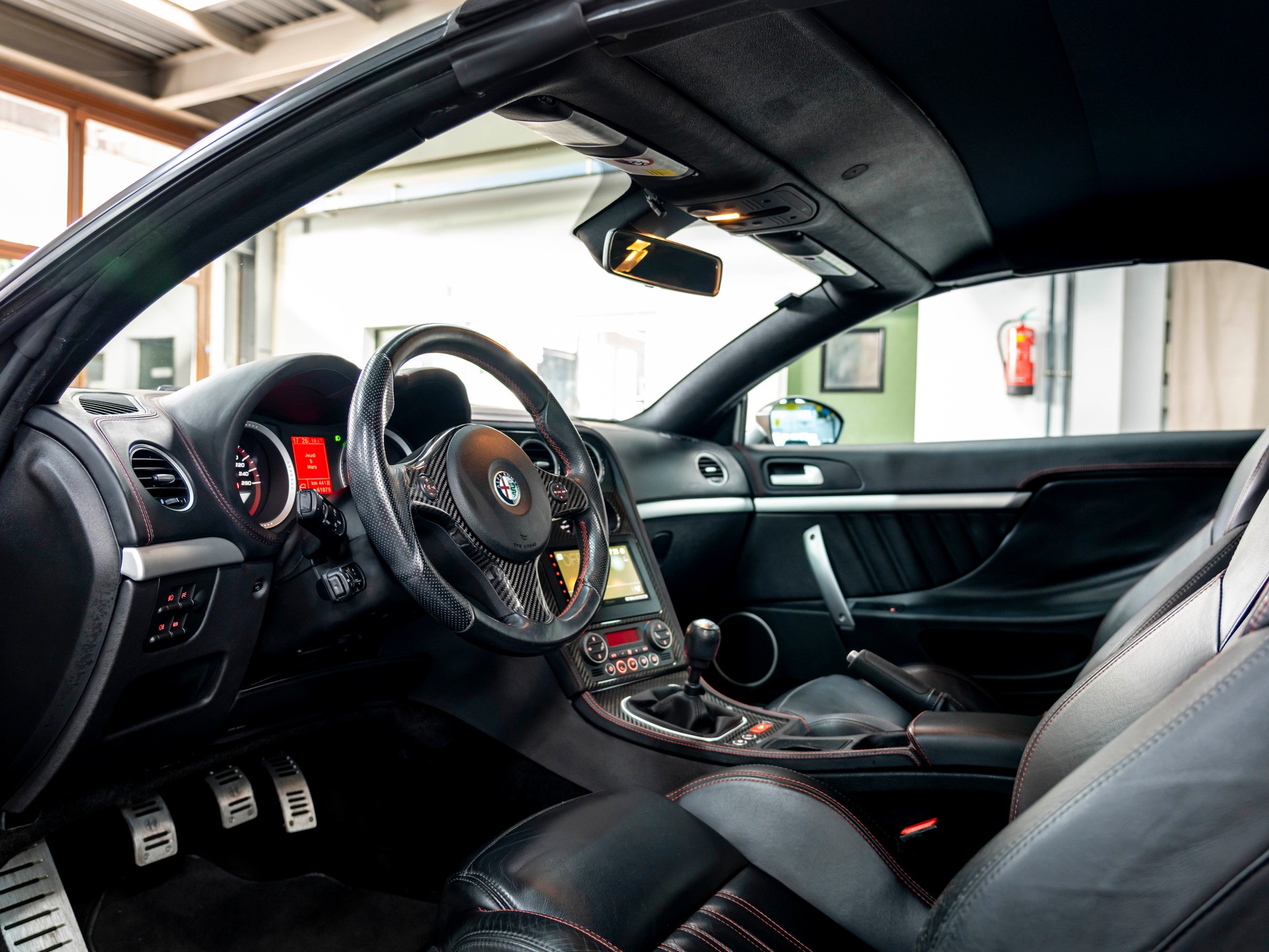 ALFA ROMEO Spider 1.8 TBi-image-8