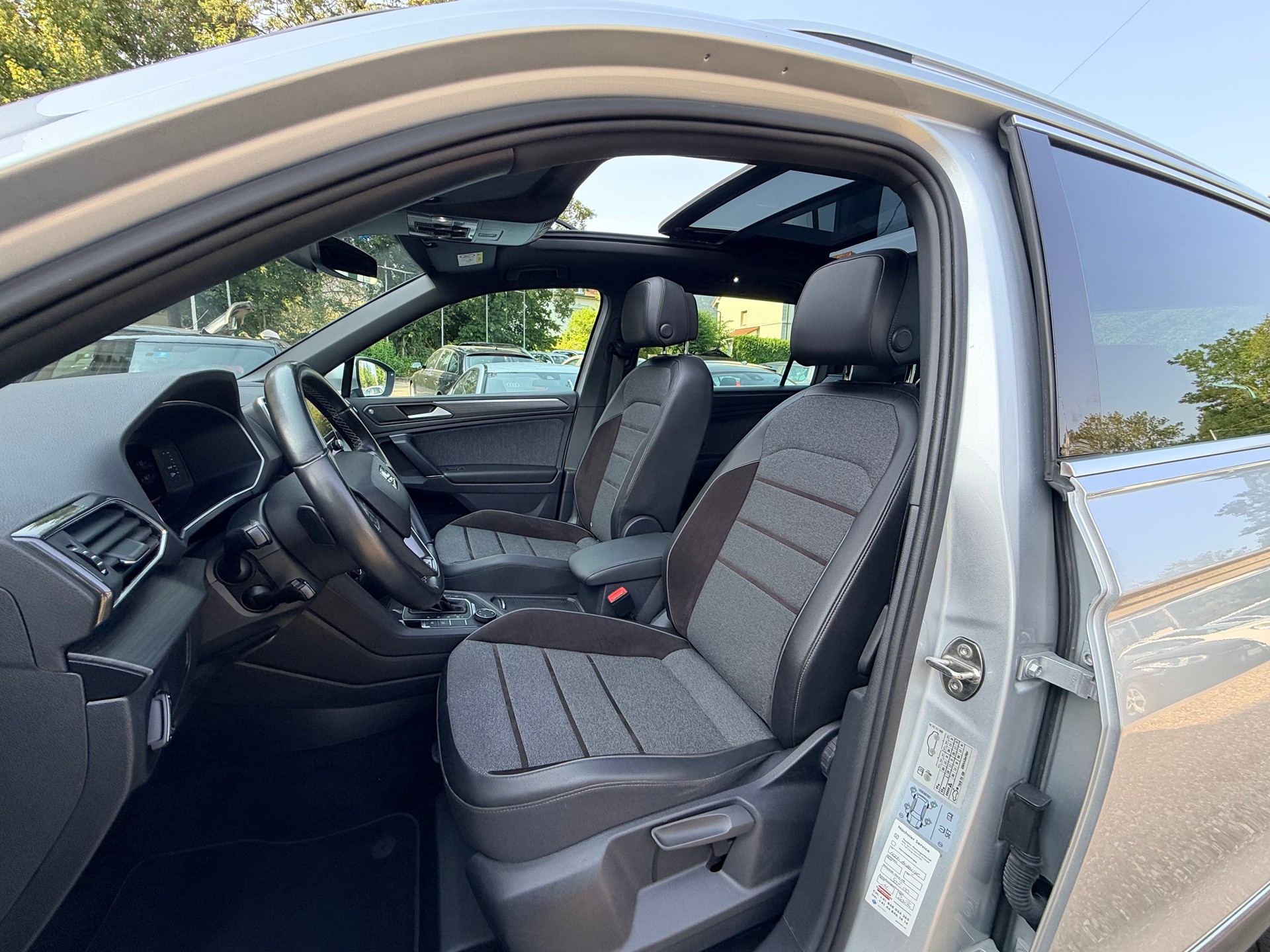SEAT Tarraco 2.0 TDI CR Xcellence 4Drive DSG 7 Plätze, Anhängerkupplung-image-21