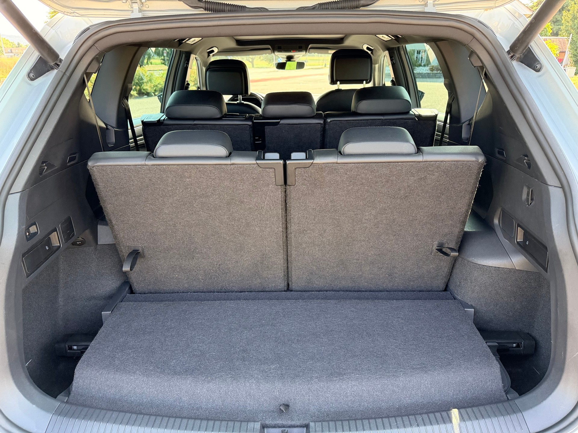 SEAT Tarraco 2.0 TDI CR Xcellence 4Drive DSG 7 Plätze, Anhängerkupplung-image-18