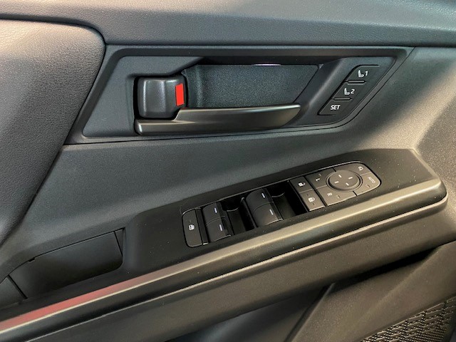 TOYOTA bZ4X Touring Premium AWD-image-15