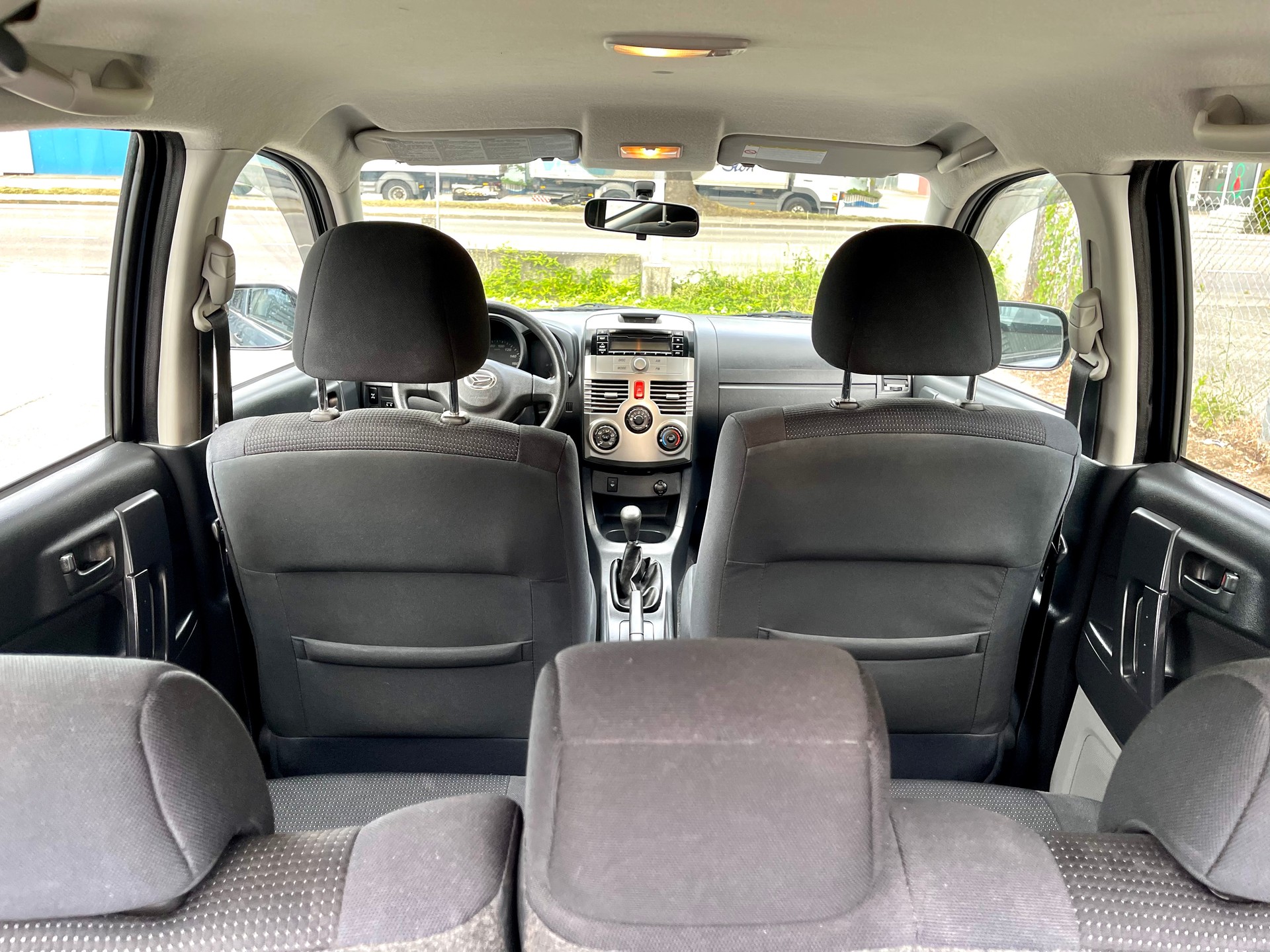 DAIHATSU Terios 1.5 16V SX 4WD-image-4