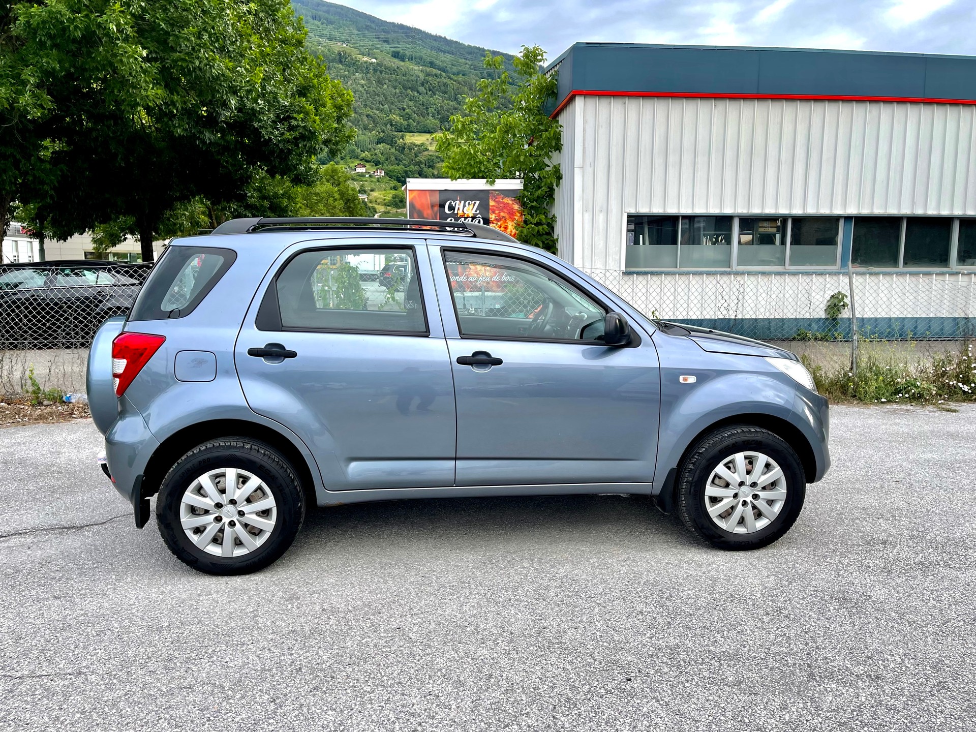 DAIHATSU Terios 1.5 16V SX 4WD-image-12