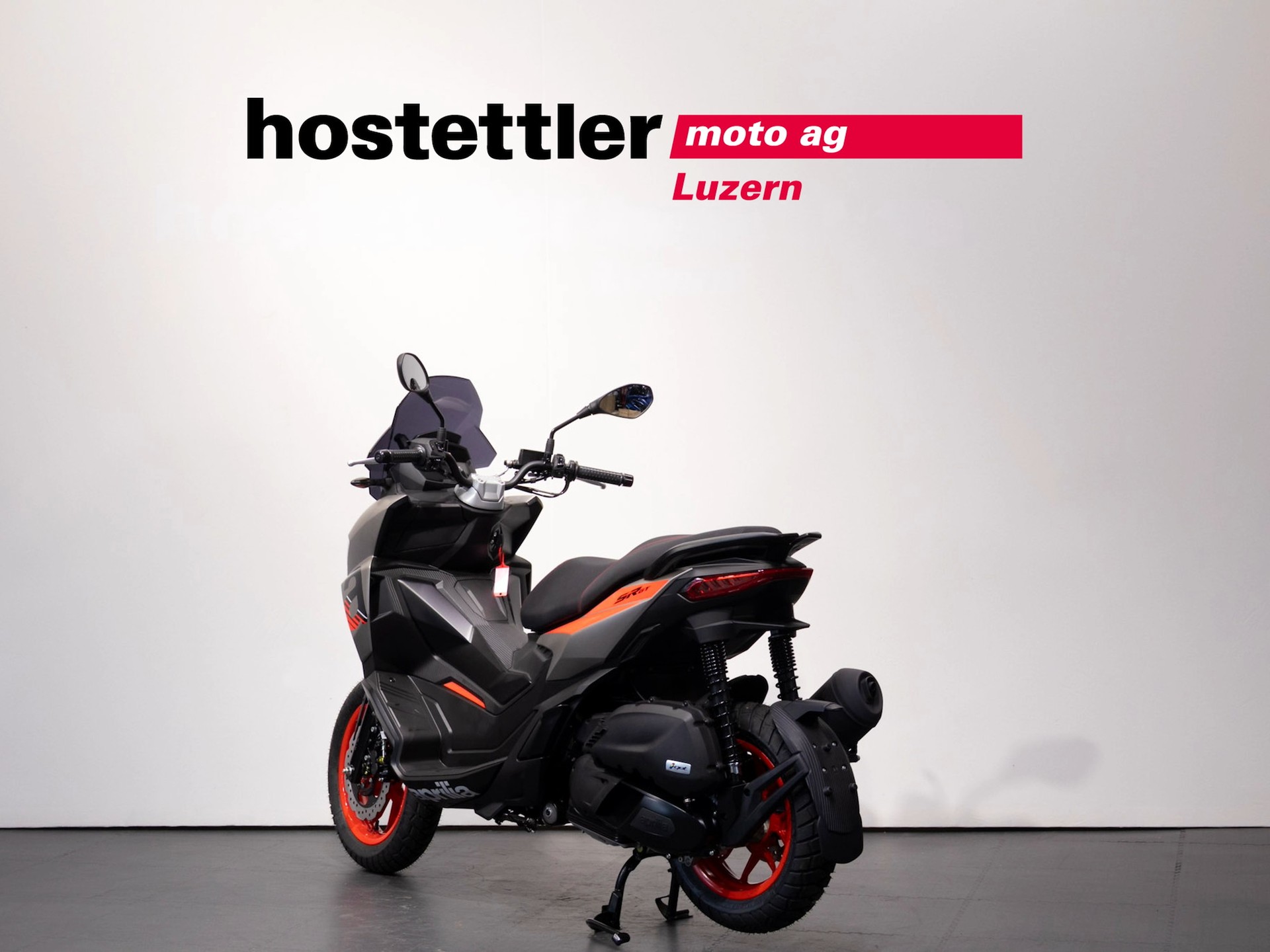 APRILIA SR 125 GT Sport-showroom-element-3