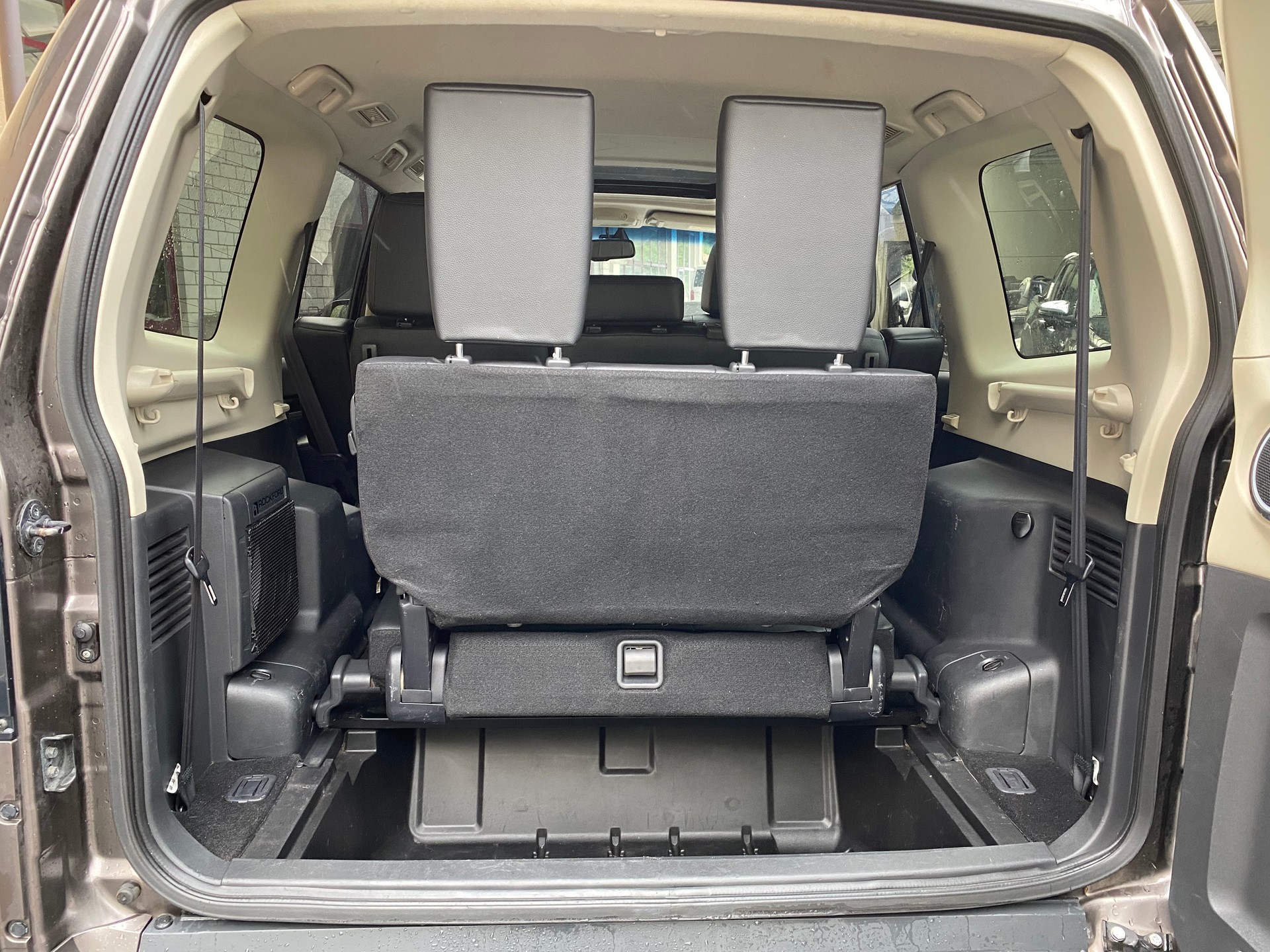MITSUBISHI Pajero 3.2 DI-D Diamond Automatic-image-9